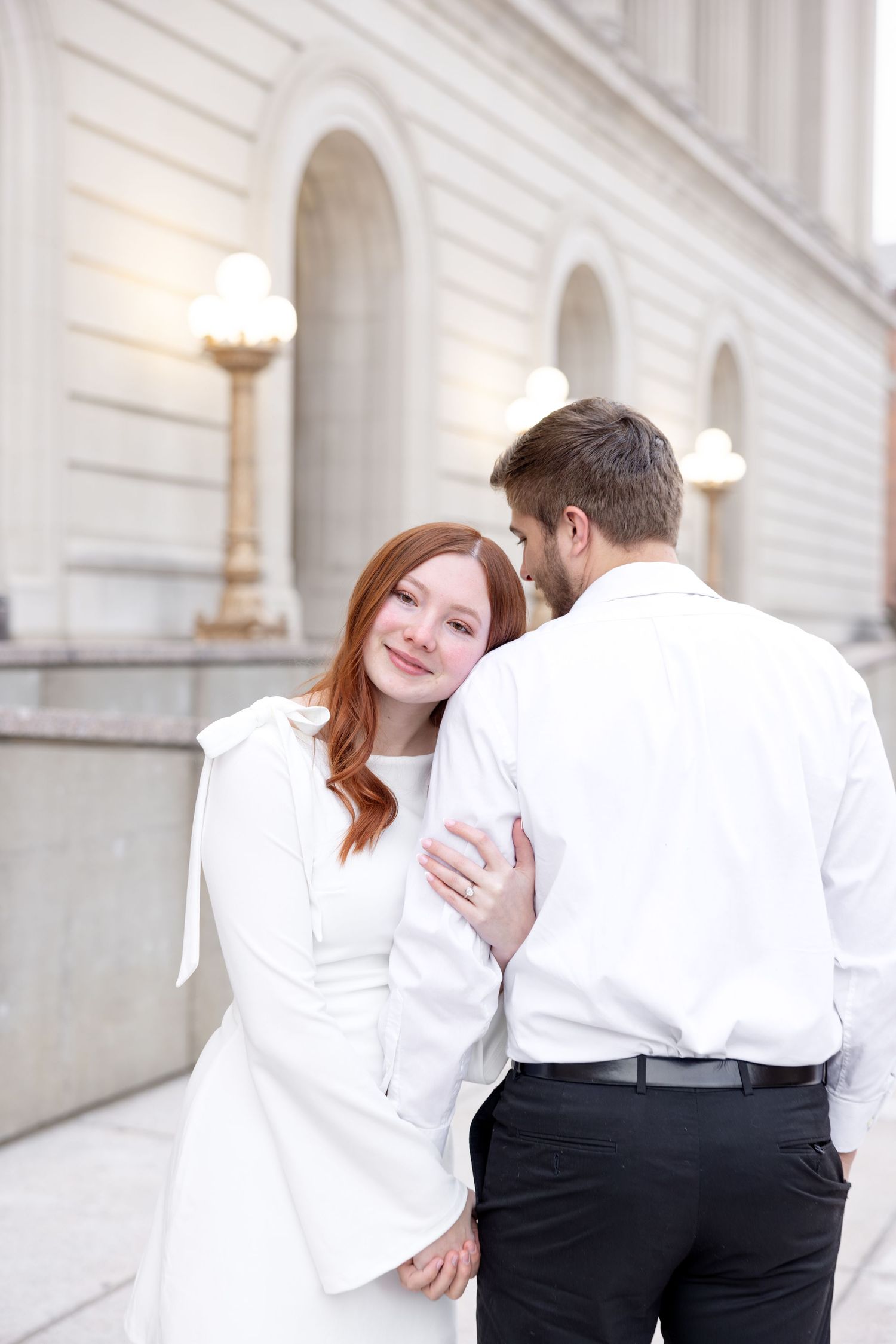 Cincinnati engagement photographer | Julia & Sean Photography | Light and airy wedding photography in Ohio, Kentucky, Tennessee & beyond.