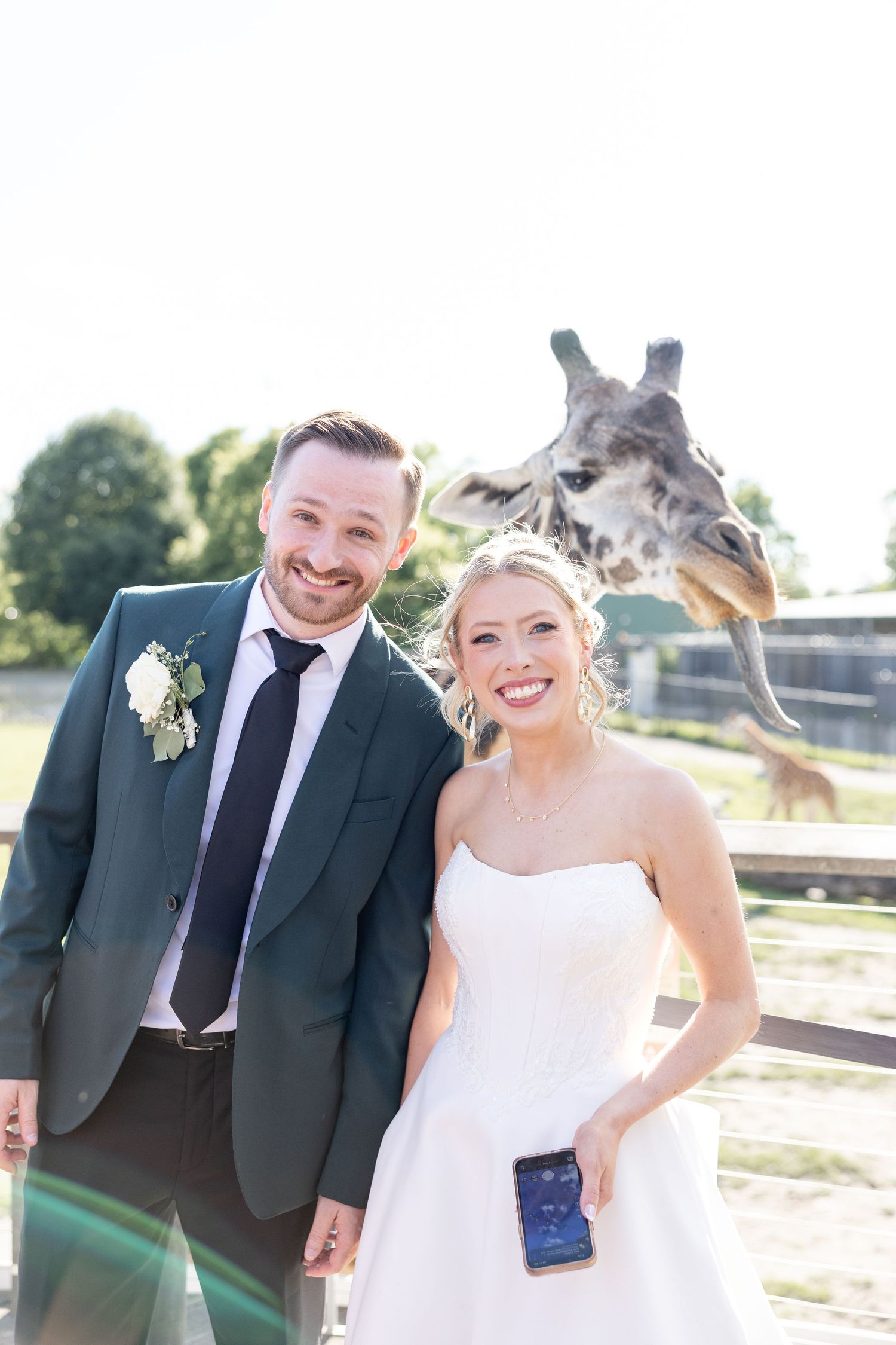 Wedding day photos at The Toledo Zoo in Toledo, Ohio photographed by Julia & Sean Photography, Ohio wedding photographers