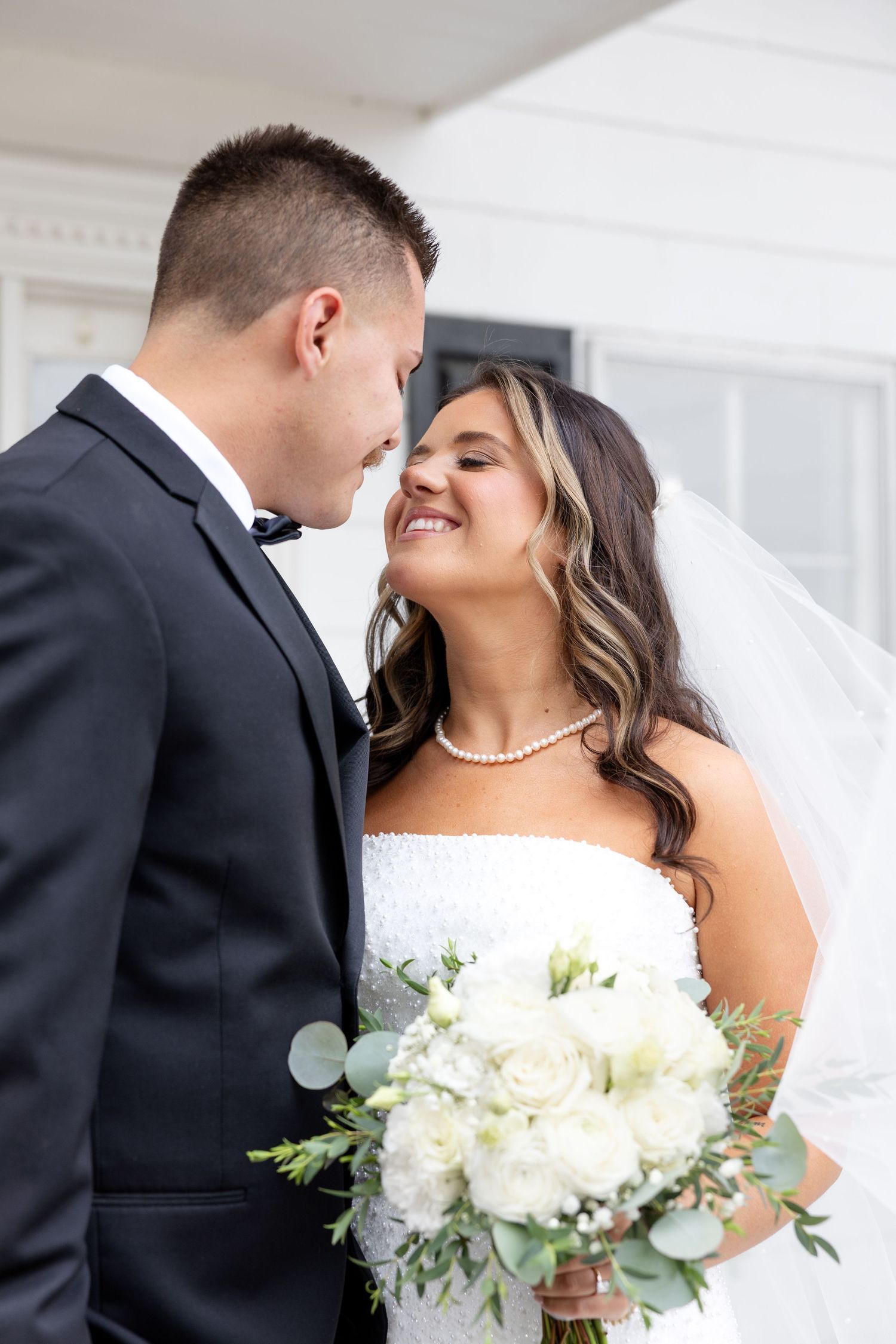 Elegant wedding at The Upton House in Guntersville, Alabama featuring a joyful bride and groom and timeless southern elegance.