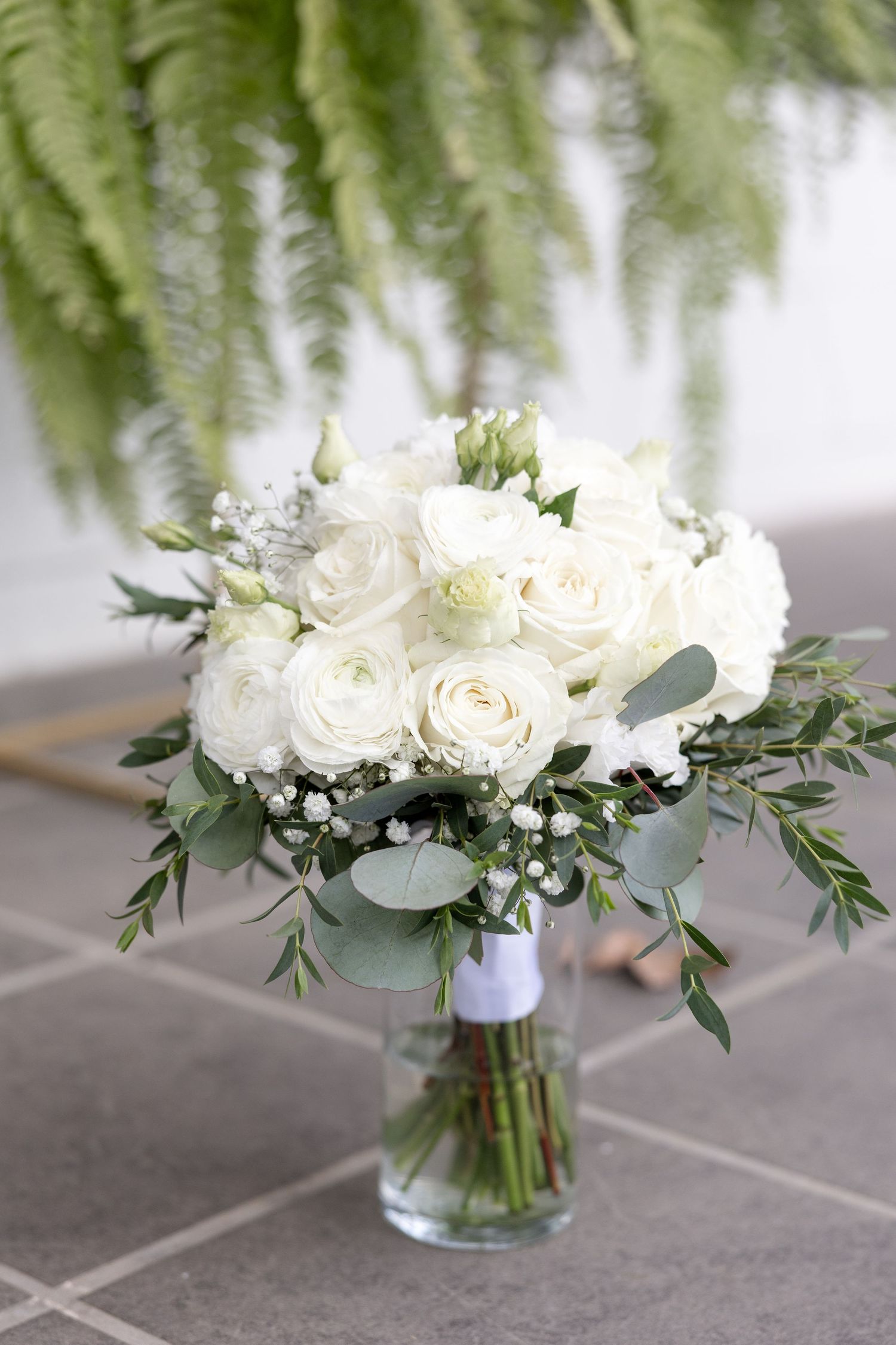 Elegant wedding at The Upton House in Guntersville, Alabama featuring a joyful bride and groom and timeless southern elegance.