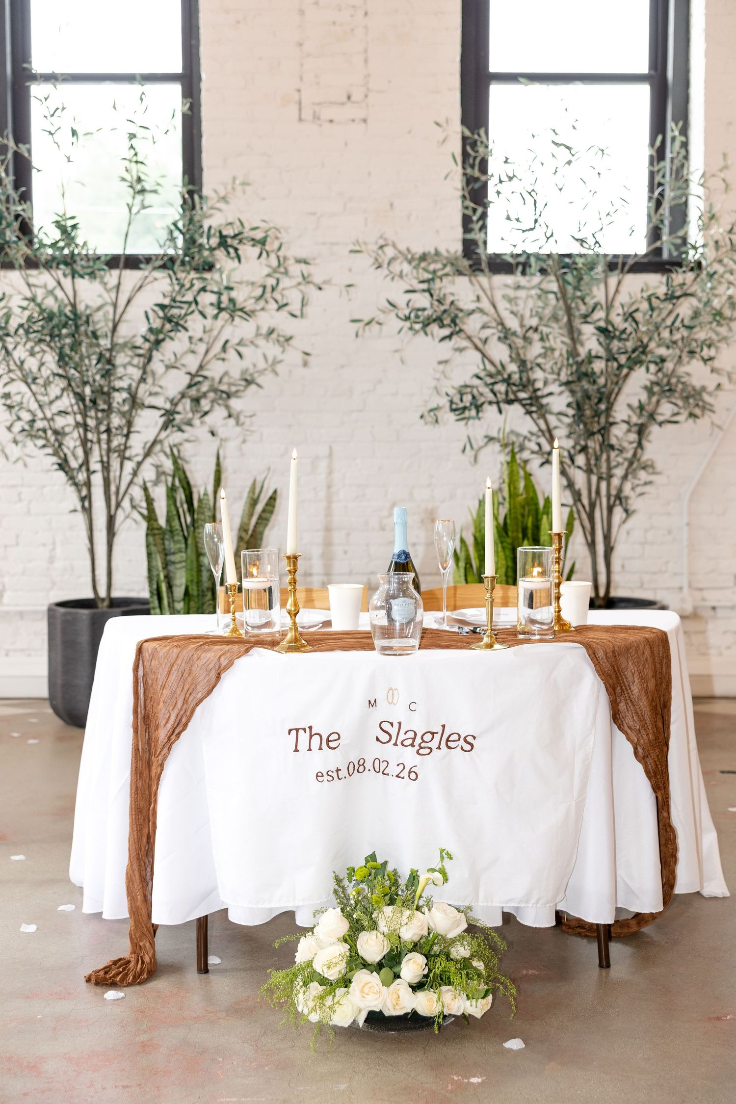 Wedding reception at Flat 51 in downtown Columbus, Ohio, featuring elegant reception details, heartfelt moments, and joyful celebration.