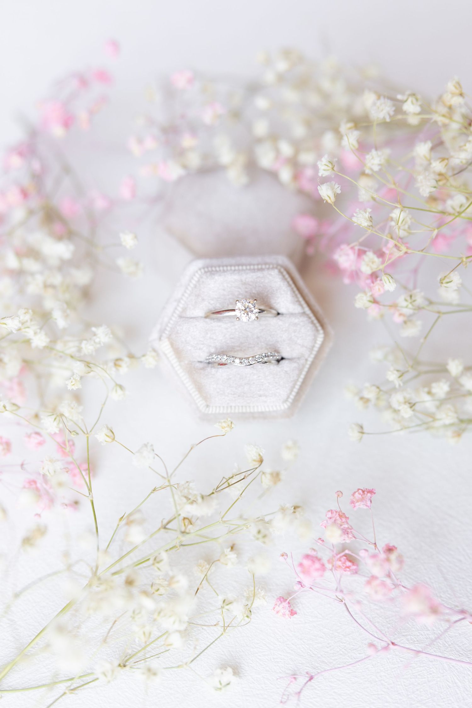 Romantic summer wedding in Northeast Ohio at Heartland on Heritage by Julia and Sean Photography, husband-and-wife wedding photographers.