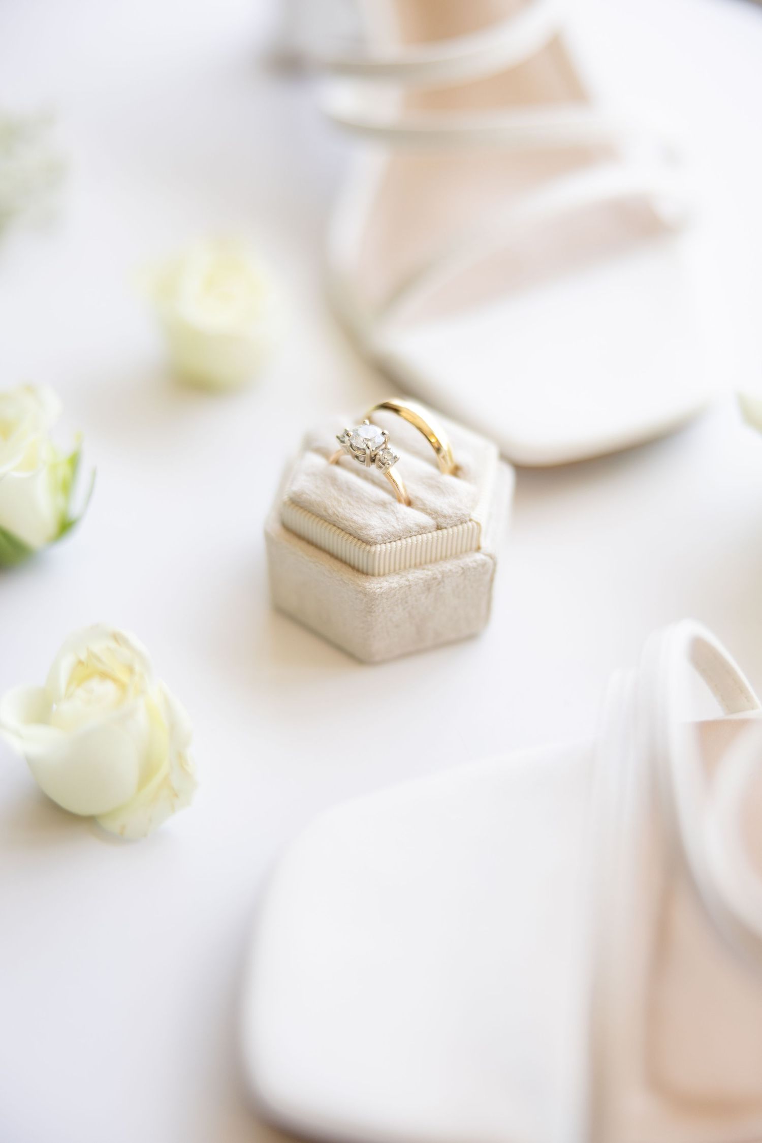 Getting ready photos at The Renaissance Hotel in downtown Toledo before a joyful Toledo Zoo wedding photographed by Julia & Sean Photography