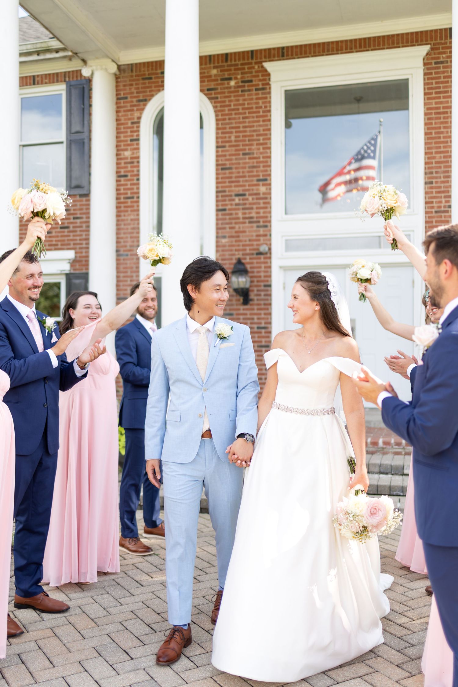Light and airy wedding photography of a newly married couple at The Estate at Sunset Farm in Bellbrook, Ohio, by Julia and Sean Photography
