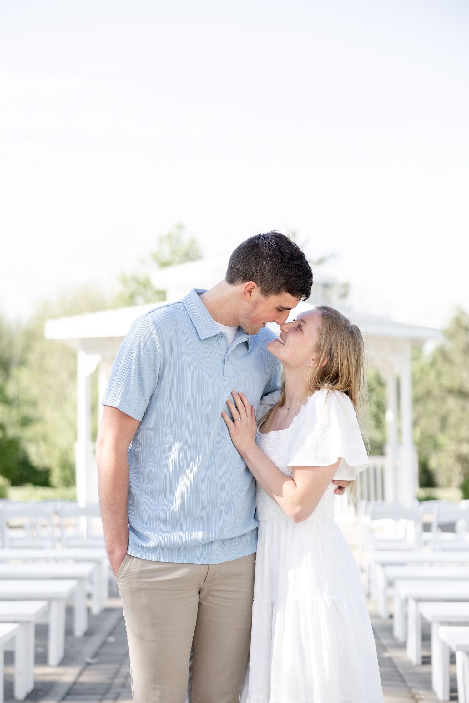 Timeless engagement session at Magnolia Estate in Miamisburg, Ohio by Julia and Sean Photography