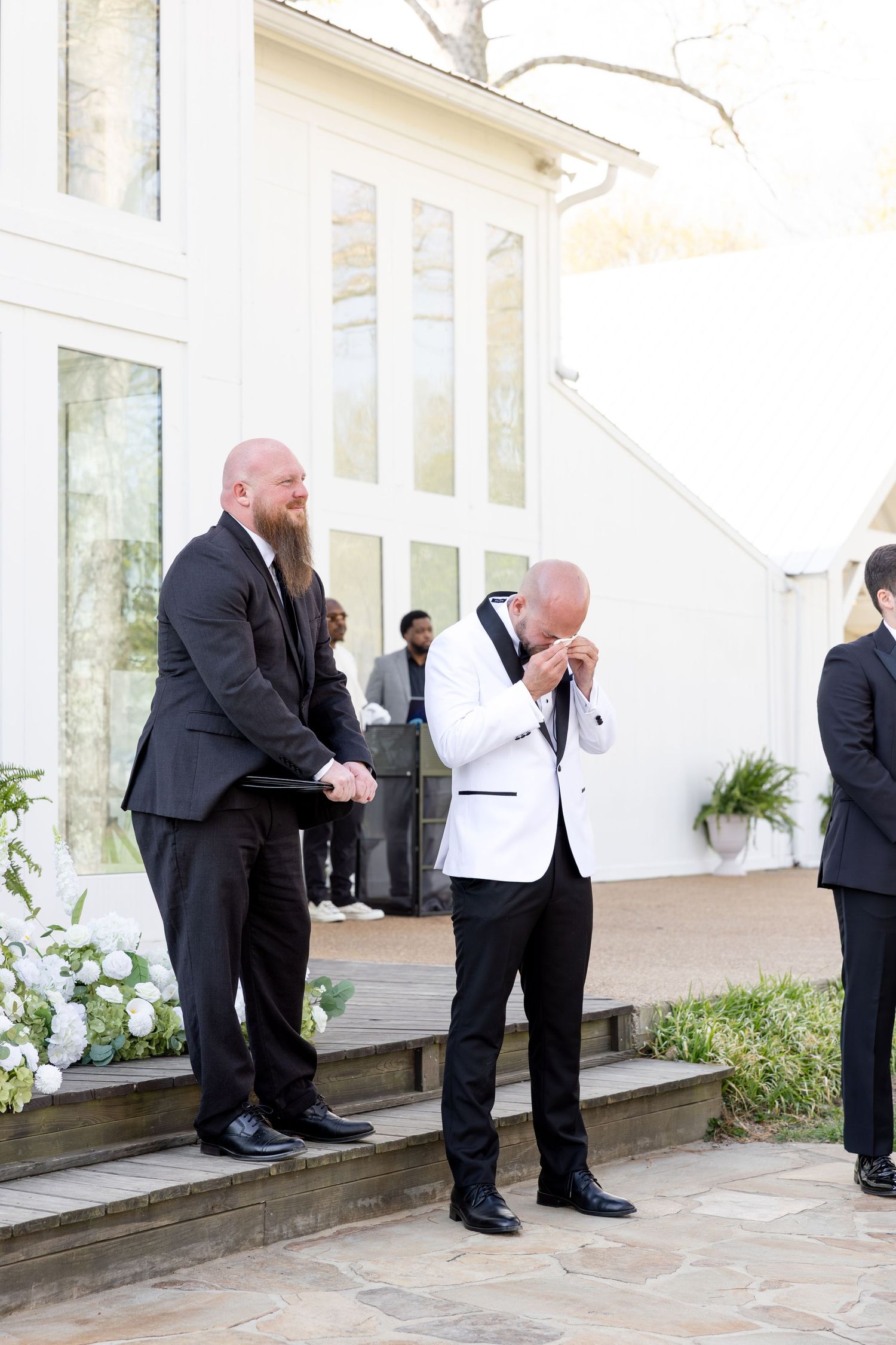 Elegant Glass House wedding near Huntsville, Alabama with natural light, romantic portraits, and faith-filled ceremony moments