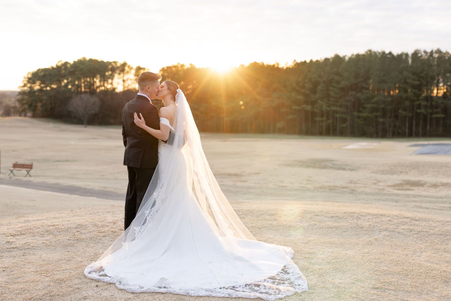 Light and airy wedding photography by Julia and Sean Photography, husband-and-wife photographers serving joyful brides in Dayton, Cincinnati