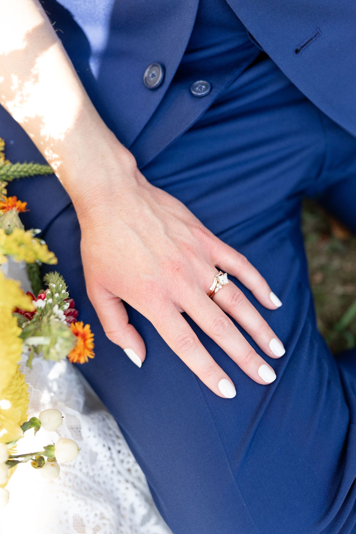 Light, airy wedding photography in Cleveland, Ohio. Ohio Wedding Photographers - Julia and Sean Photography, timeless, joyful wedding photos