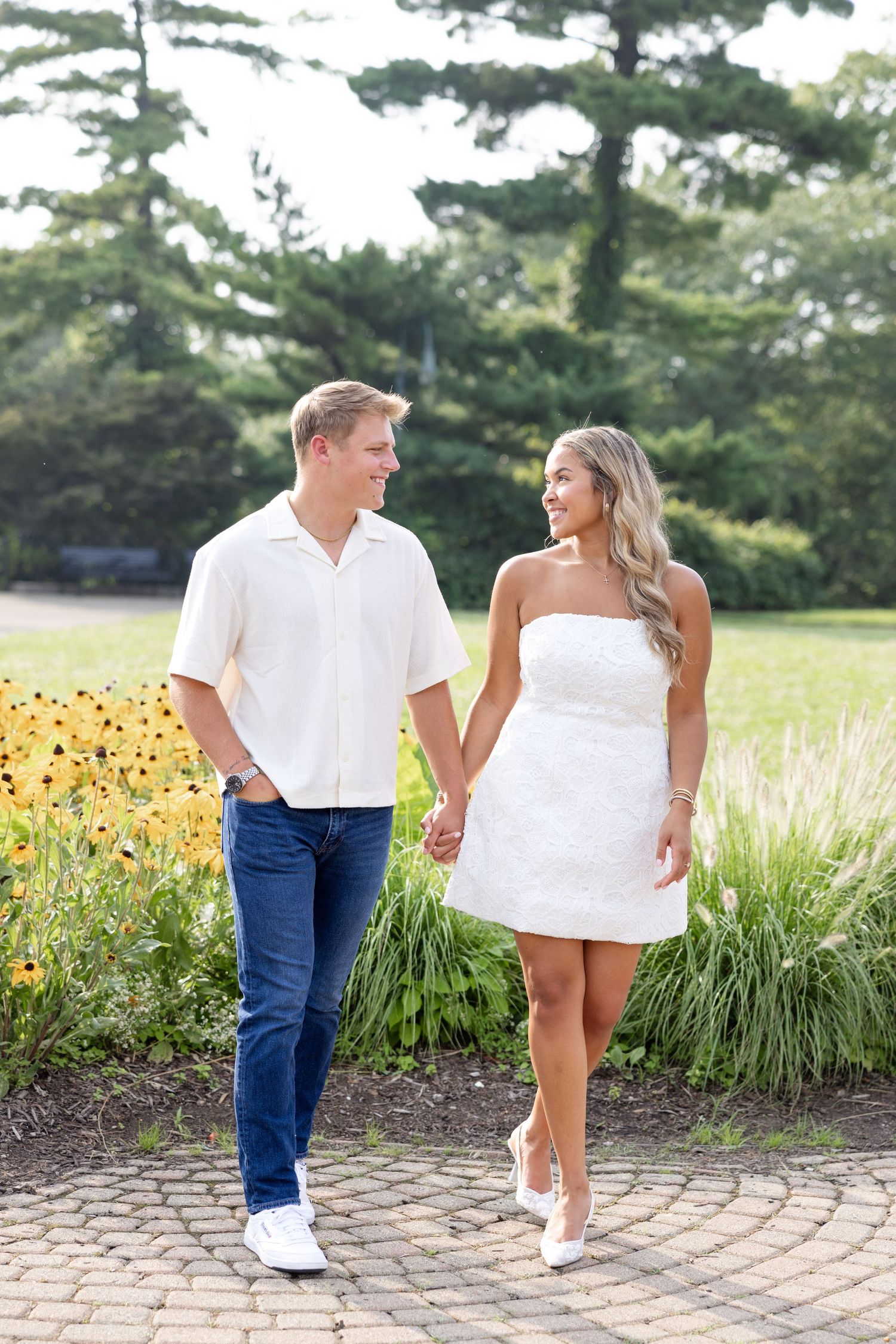 Timeless engagement photos at Ault Park by a Cincinnati wedding photographer.