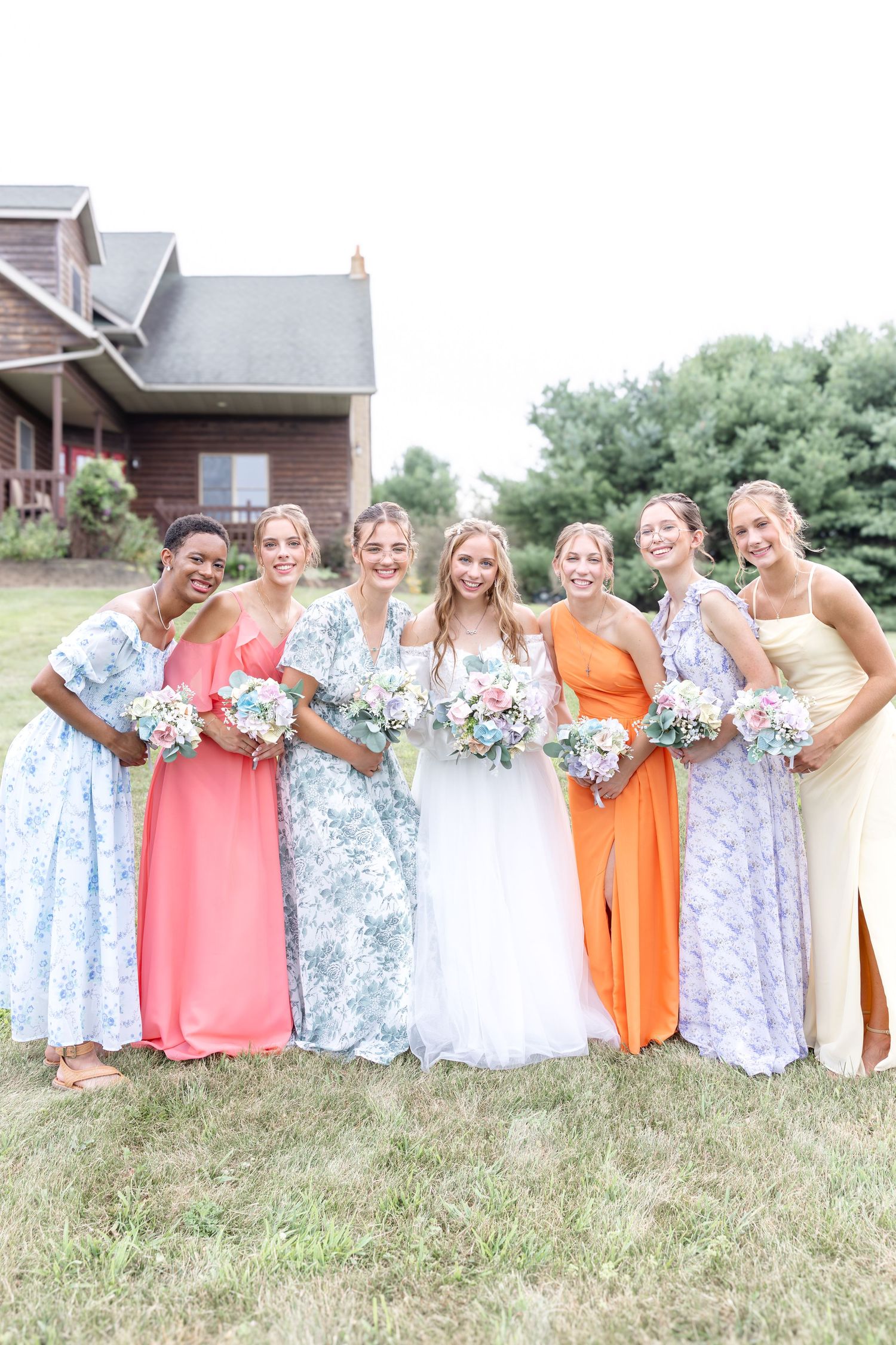 Romantic summer wedding in Northeast Ohio at Heartland on Heritage by Julia and Sean Photography, husband-and-wife wedding photographers.