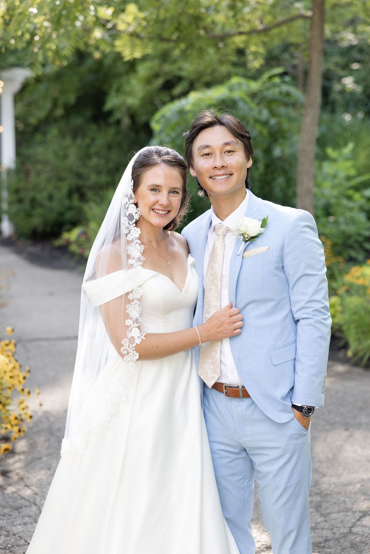 Newlywed portraits during a summer wedding at The Estate at Sunset Farm in Bellbrook.