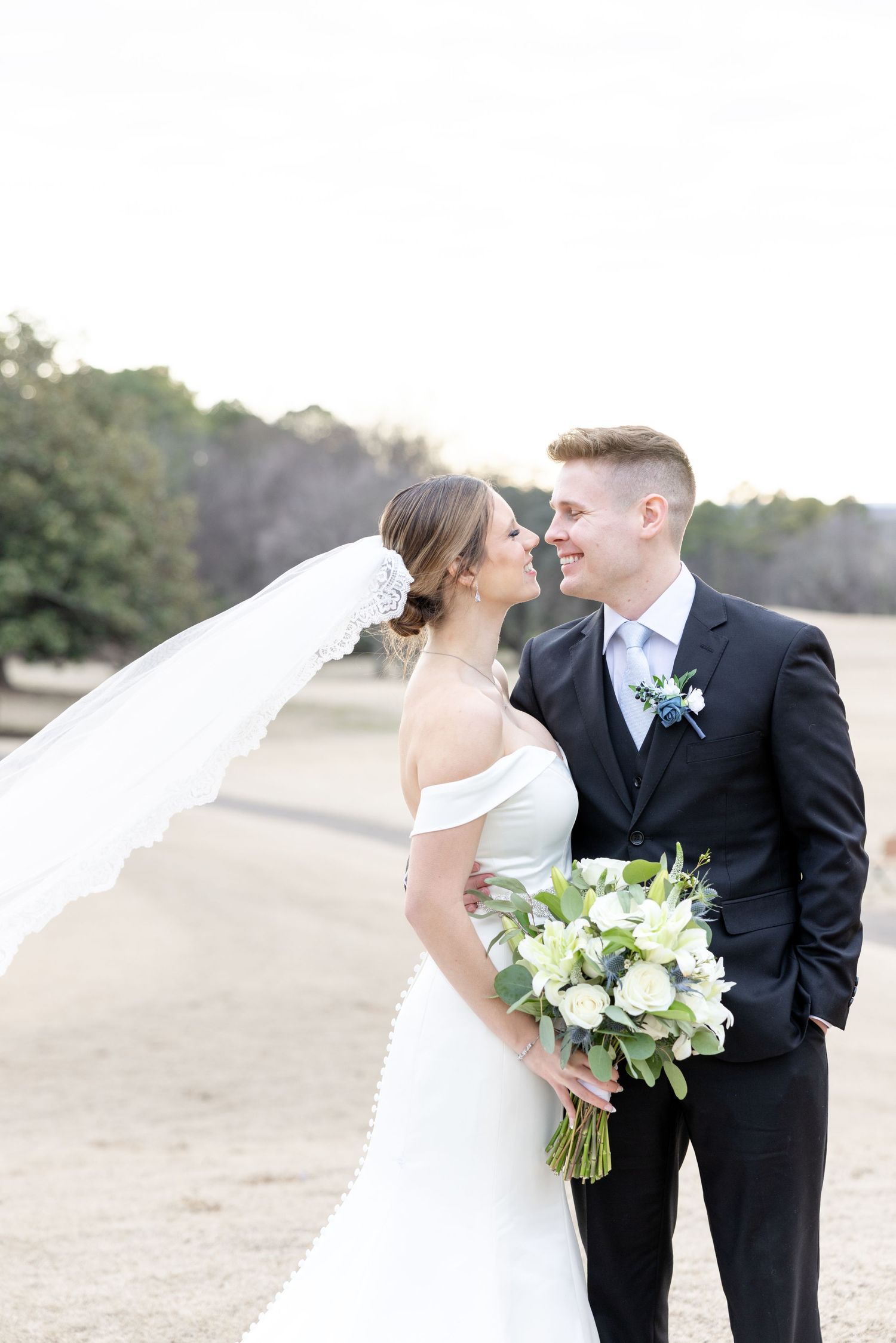 Light and airy wedding photography by Julia and Sean Photography, husband-and-wife photographers serving joyful brides in Dayton, Cincinnati