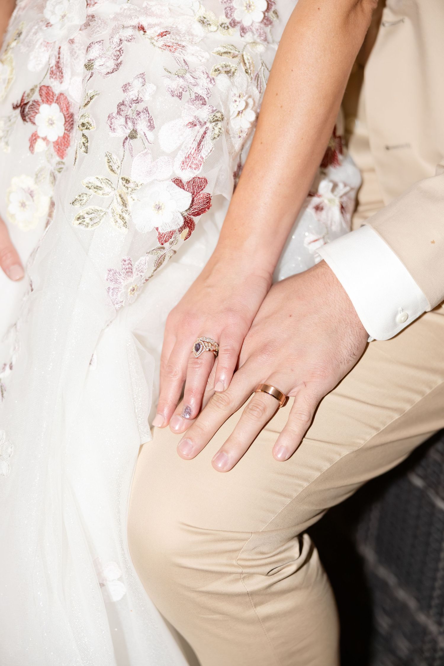 Timeless rooftop wedding at Revery in Columbus by Julia and Sean Photography, serving Dayton, Columbus & Cincinnati.