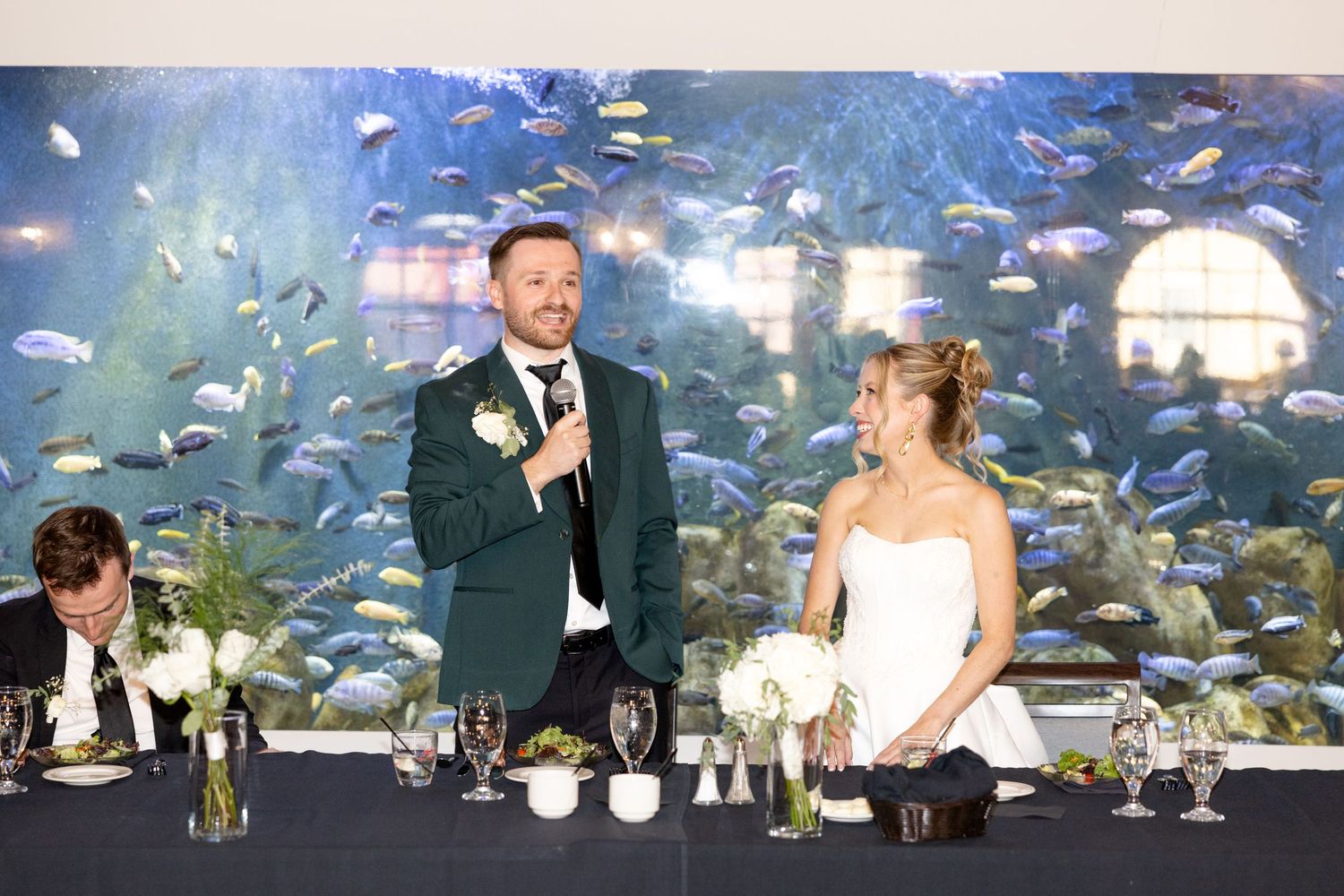 Wedding day photos at The Toledo Zoo in Toledo, Ohio photographed by Julia & Sean Photography, Ohio wedding photographers