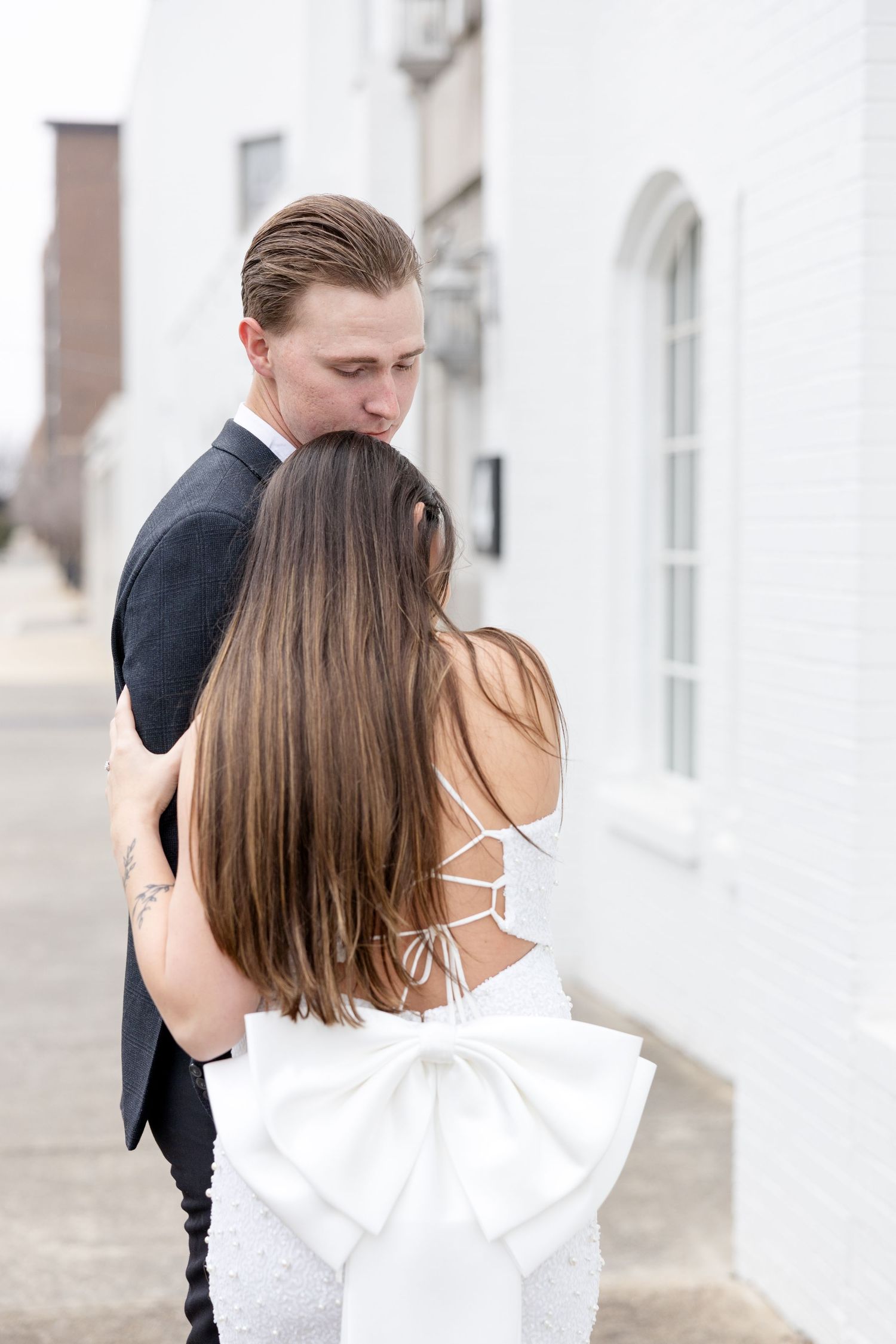 Huntsville engagement photographer | Julia & Sean Photography | Light and airy wedding photography capturing joyful, timeless moments.