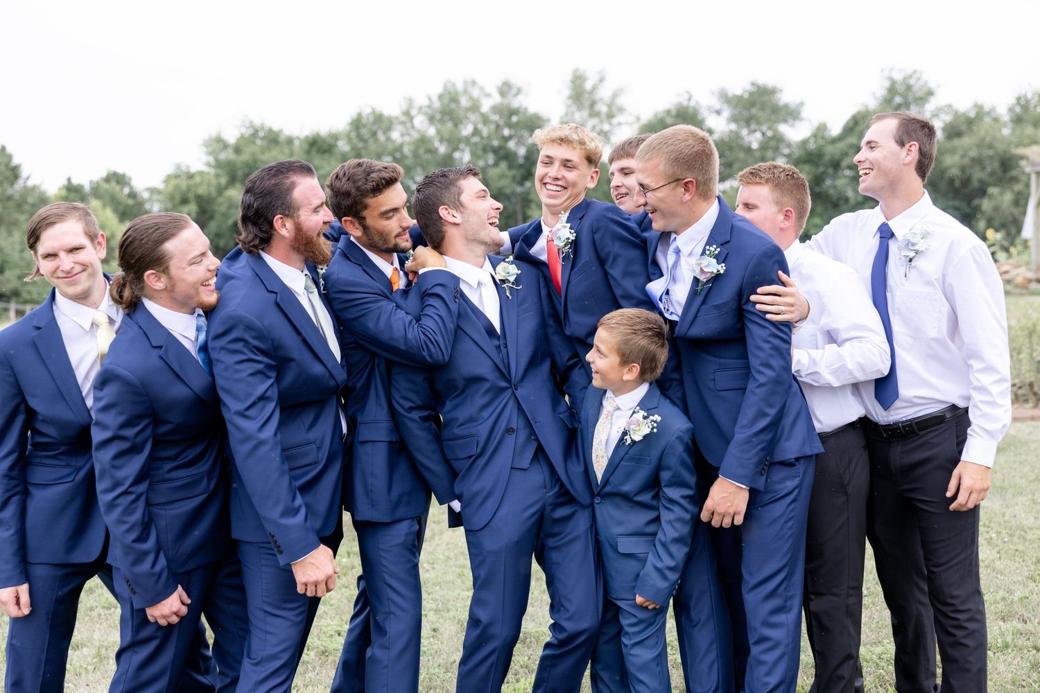 Romantic summer wedding in Northeast Ohio at Heartland on Heritage by Julia and Sean Photography, husband-and-wife wedding photographers.