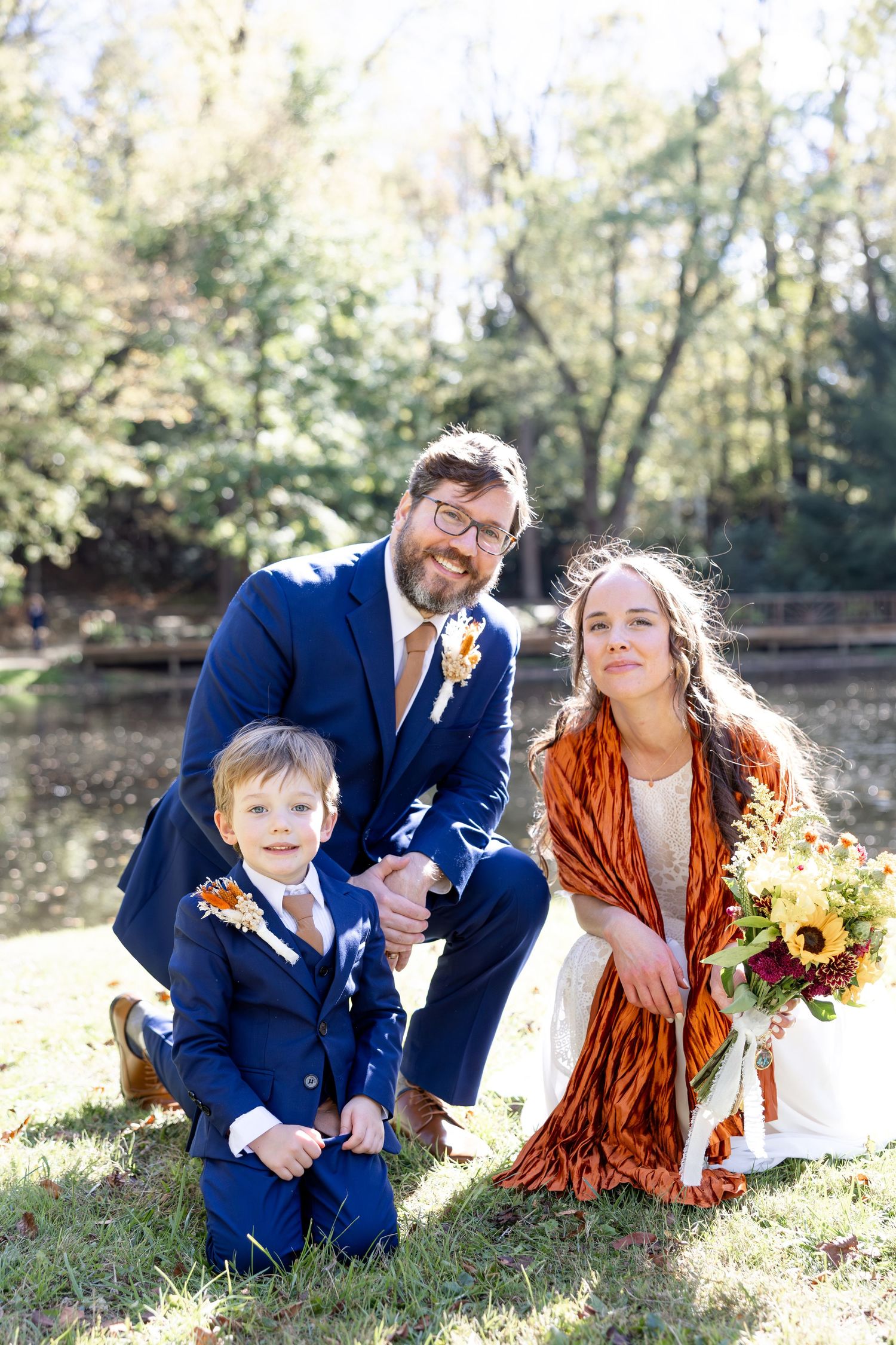 Light, airy wedding photography in Cleveland, Ohio. Ohio Wedding Photographers - Julia and Sean Photography, timeless, joyful wedding photos