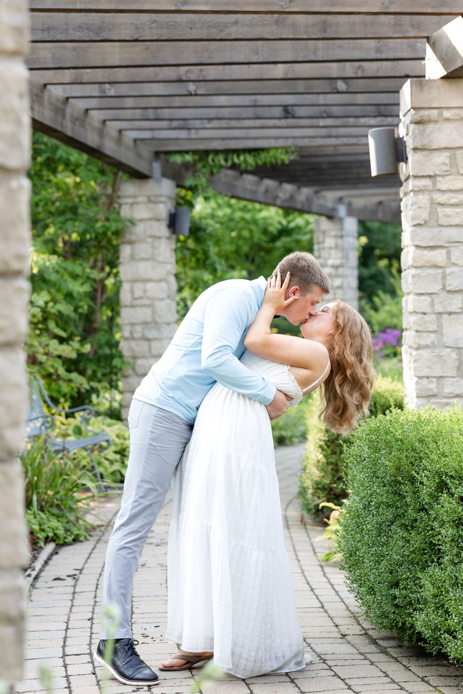 Engagement portraits at Wegerzyn Gardens engagement session, Dayton, Ohio captured by Ohio wedding photographers Julia and Sean Photography