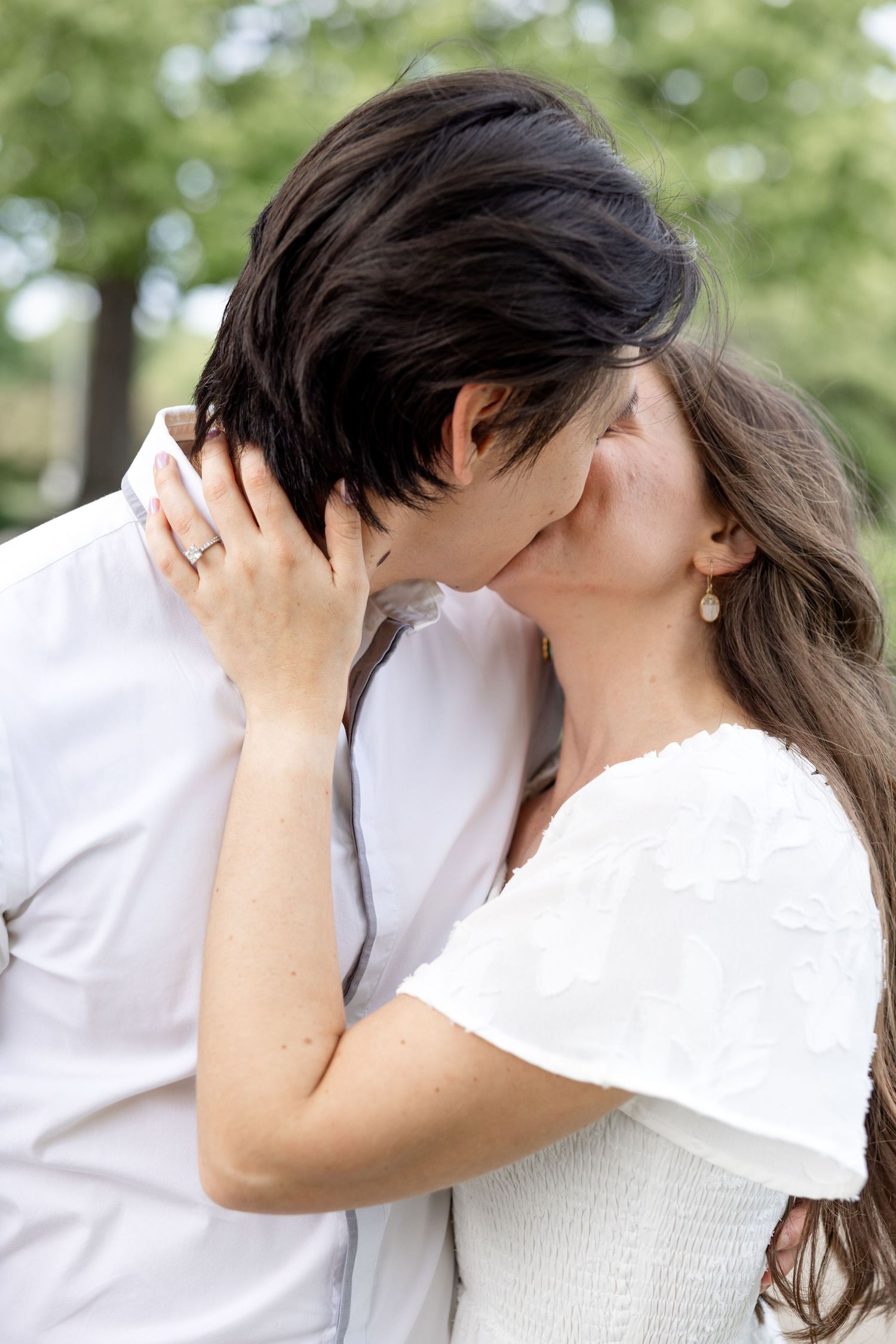 Romantic engagement photos at Mt. Echo Park overlooking the Cincinnati skyline in Cincinnati, Ohio by Julia and Sean Photography
