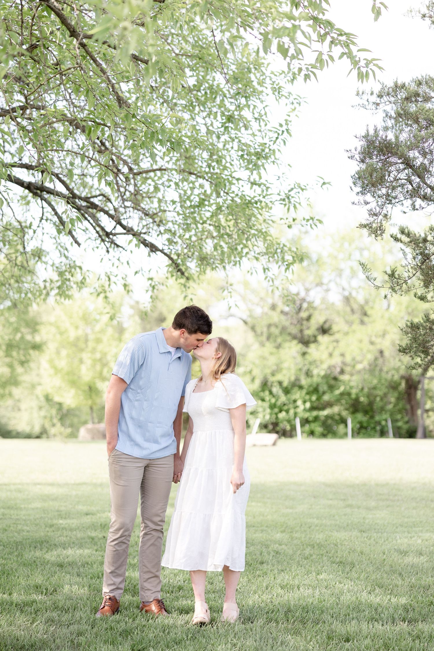 Timeless engagement session at Magnolia Estate in Miamisburg, Ohio by Julia and Sean Photography