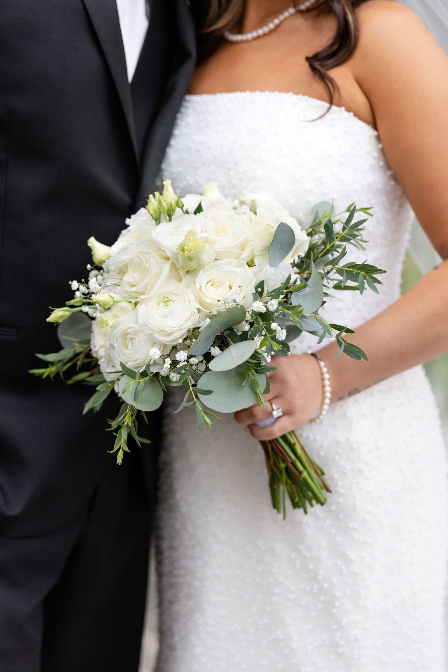 Elegant wedding at The Upton House in Guntersville, Alabama featuring a joyful bride and groom and timeless southern elegance.