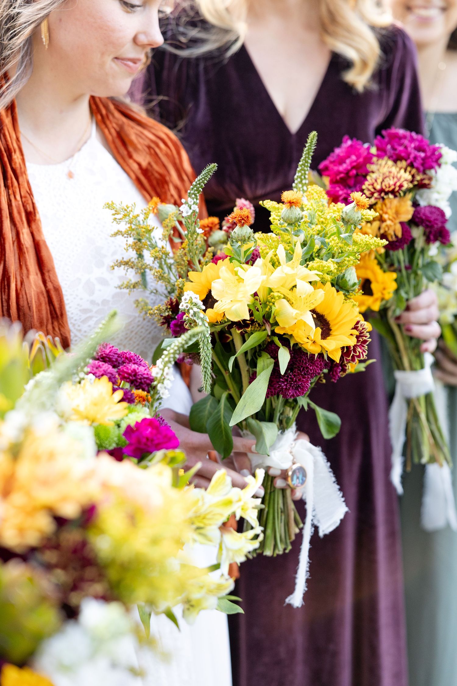 Light, airy wedding photography in Cleveland, Ohio. Ohio Wedding Photographers - Julia and Sean Photography, timeless, joyful wedding photos