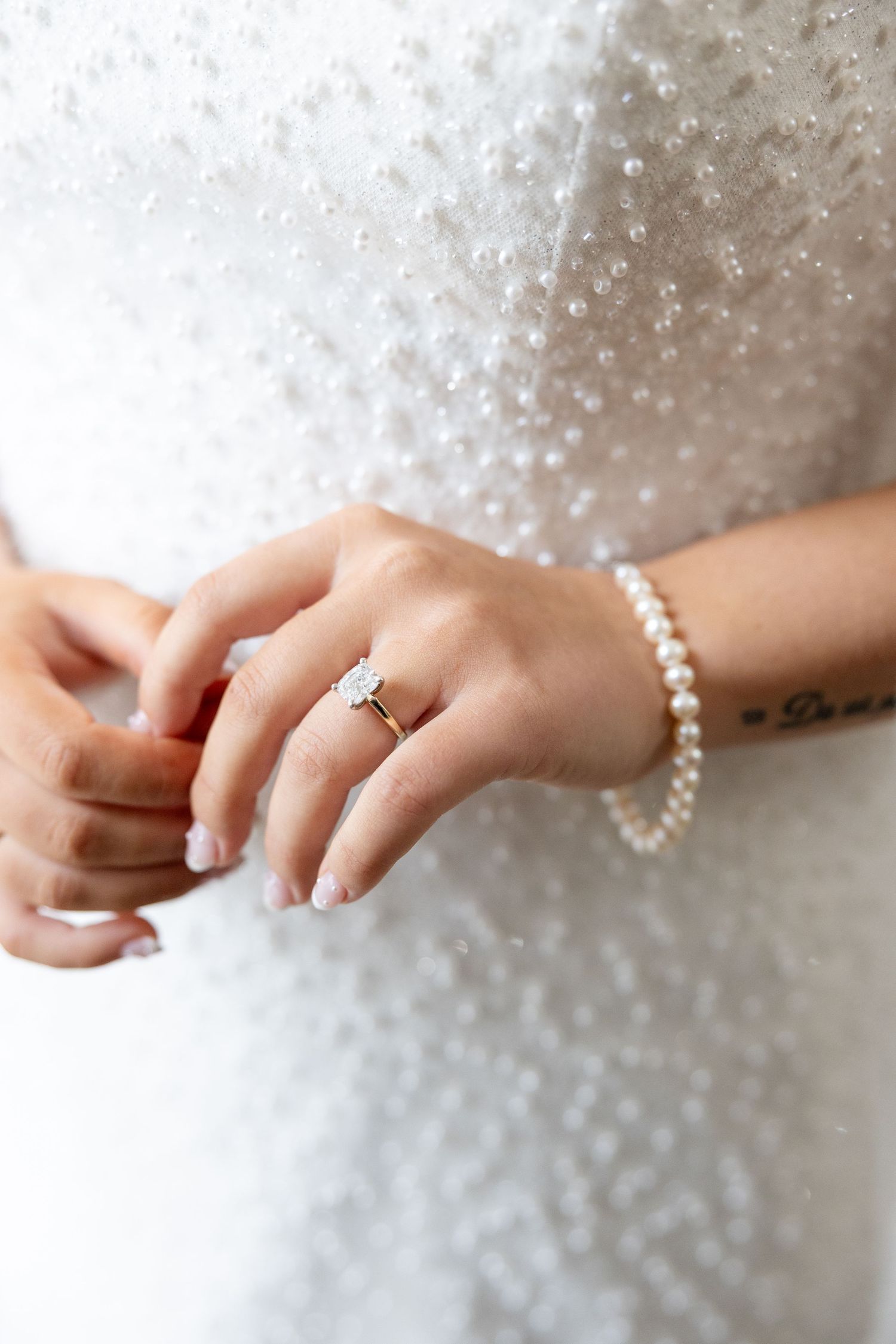 Elegant wedding at The Upton House in Guntersville, Alabama featuring a joyful bride and groom and timeless southern elegance.