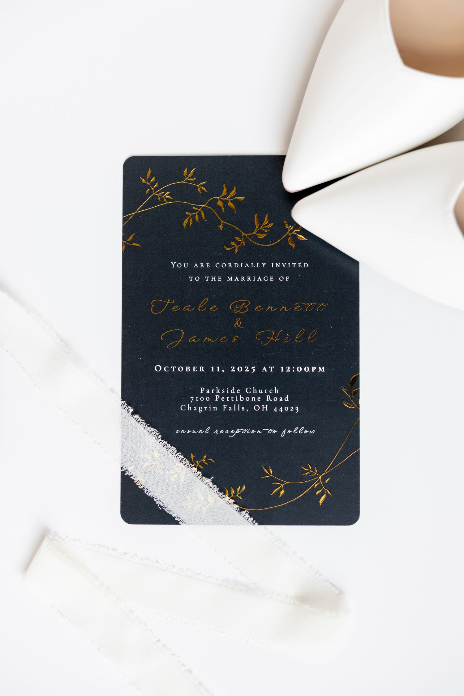 Light, airy wedding photography in Cleveland, Ohio. Ohio Wedding Photographers - Julia and Sean Photography, timeless, joyful wedding photos