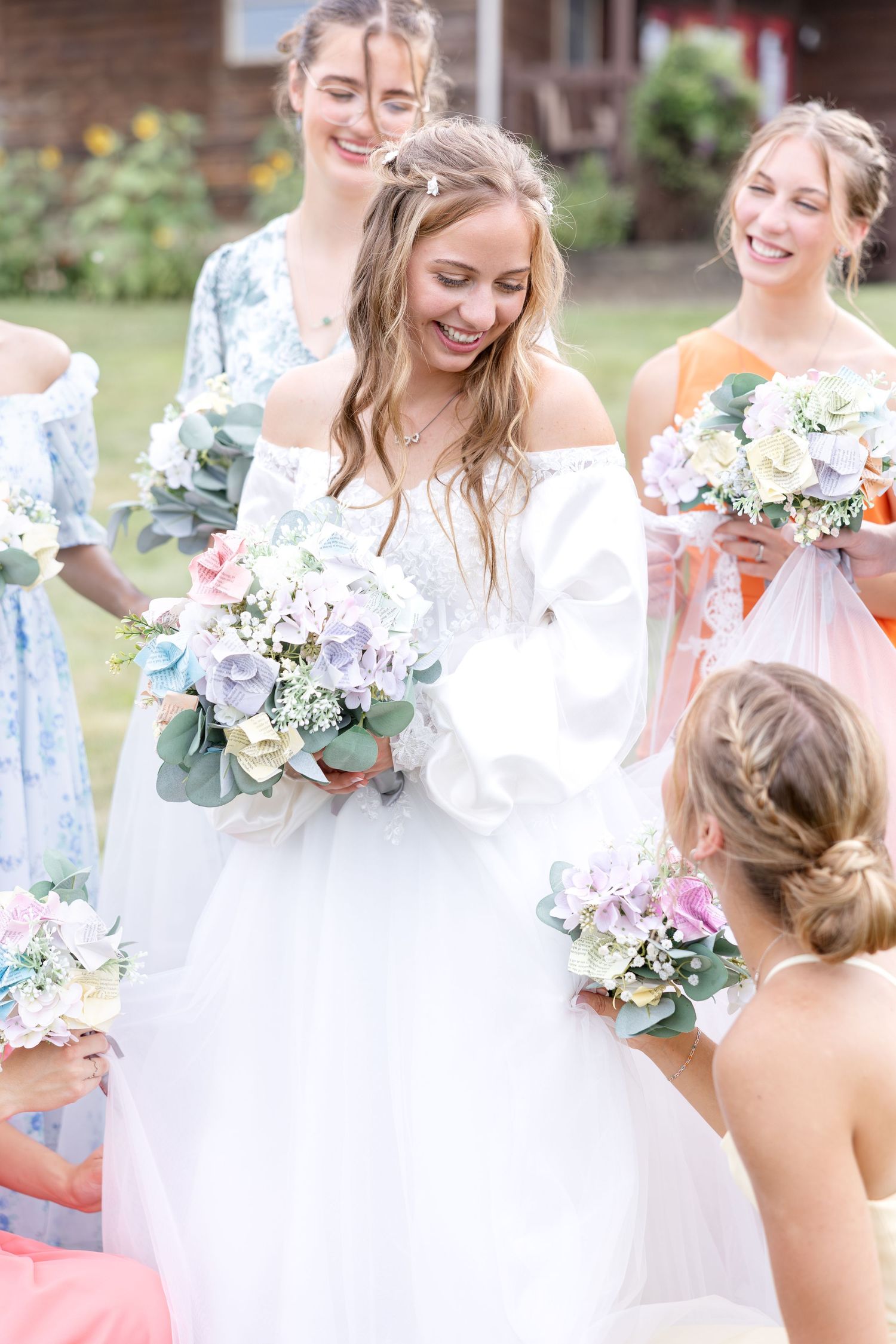 Romantic summer wedding in Northeast Ohio at Heartland on Heritage by Julia and Sean Photography, husband-and-wife wedding photographers.