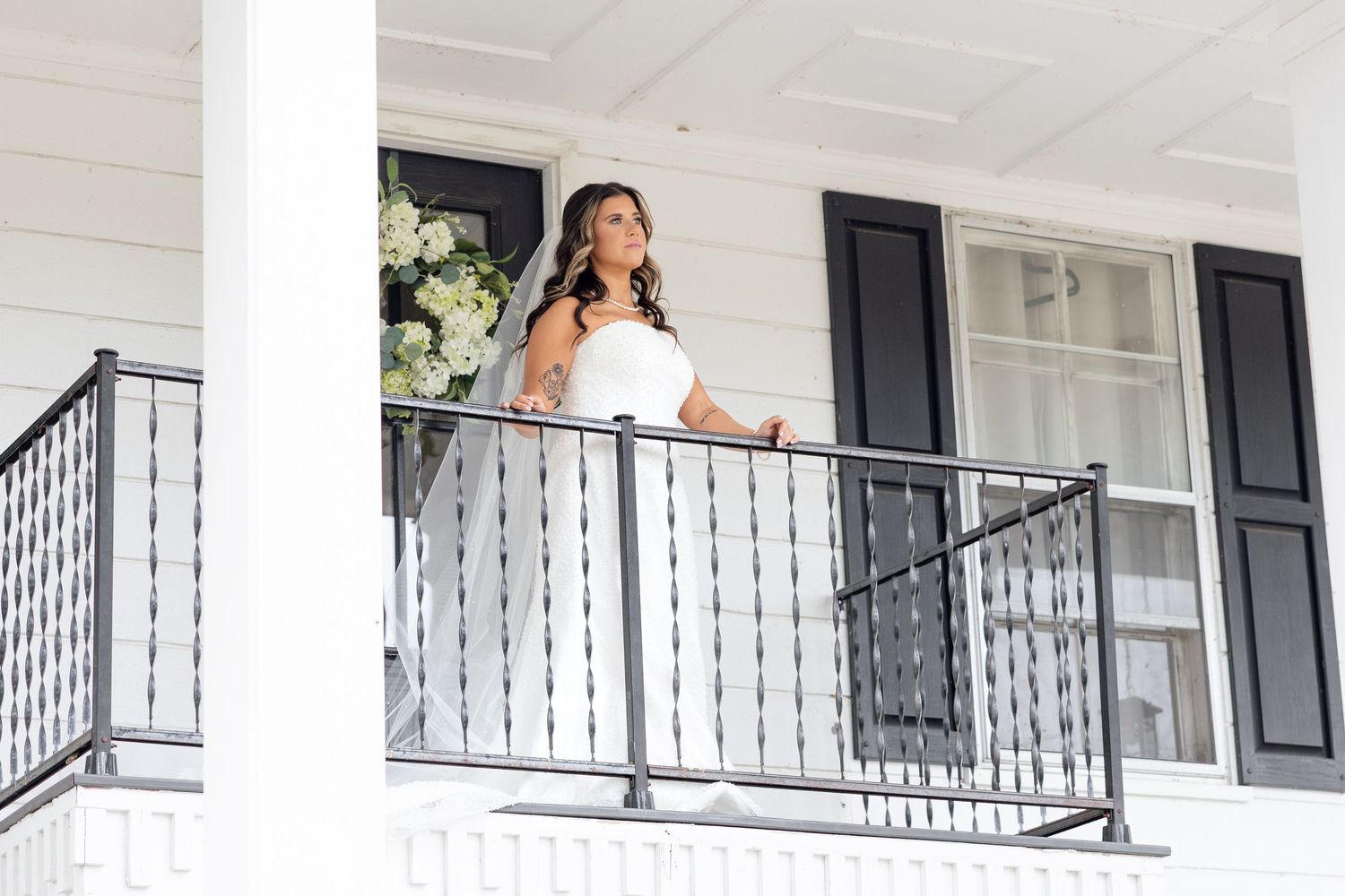 Elegant wedding at The Upton House in Guntersville, Alabama featuring a joyful bride and groom and timeless southern elegance.