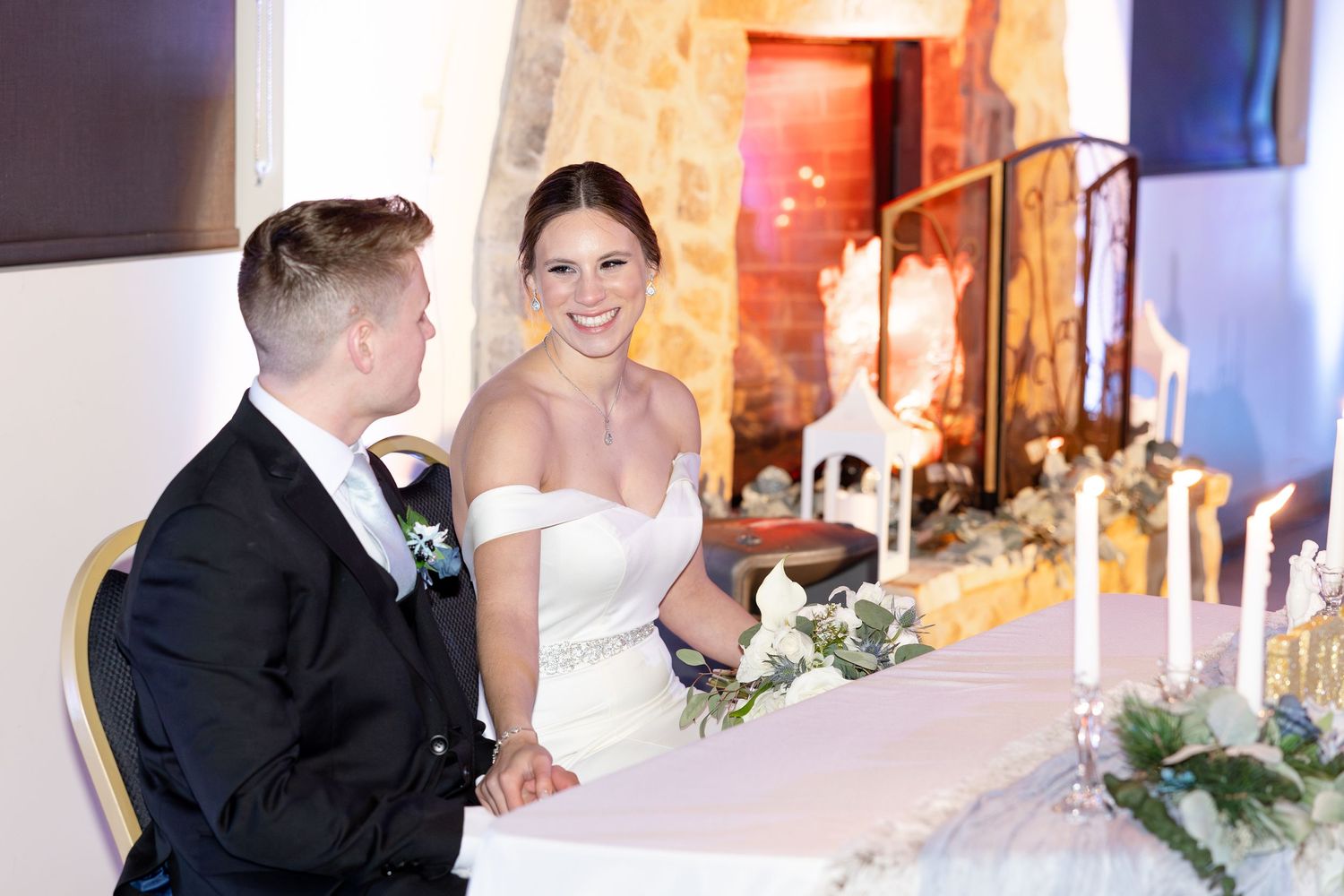 Light and airy wedding photography by Julia and Sean Photography, husband-and-wife photographers serving joyful brides in Dayton, Cincinnati