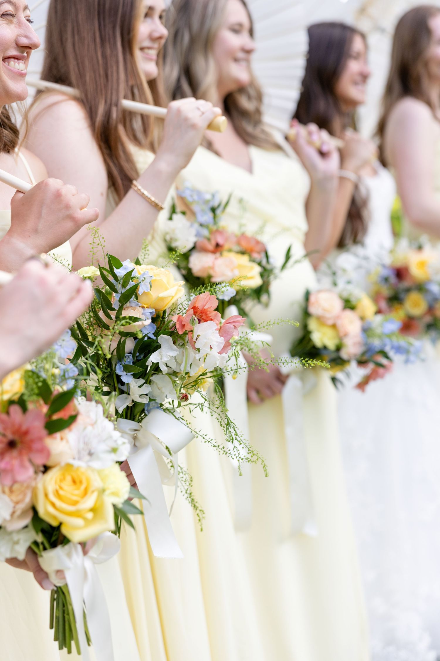 Elegant summer wedding at The Beverly Mansion in Marengo, Ohio captured by Dayton wedding photographers Julia & Sean Photography.