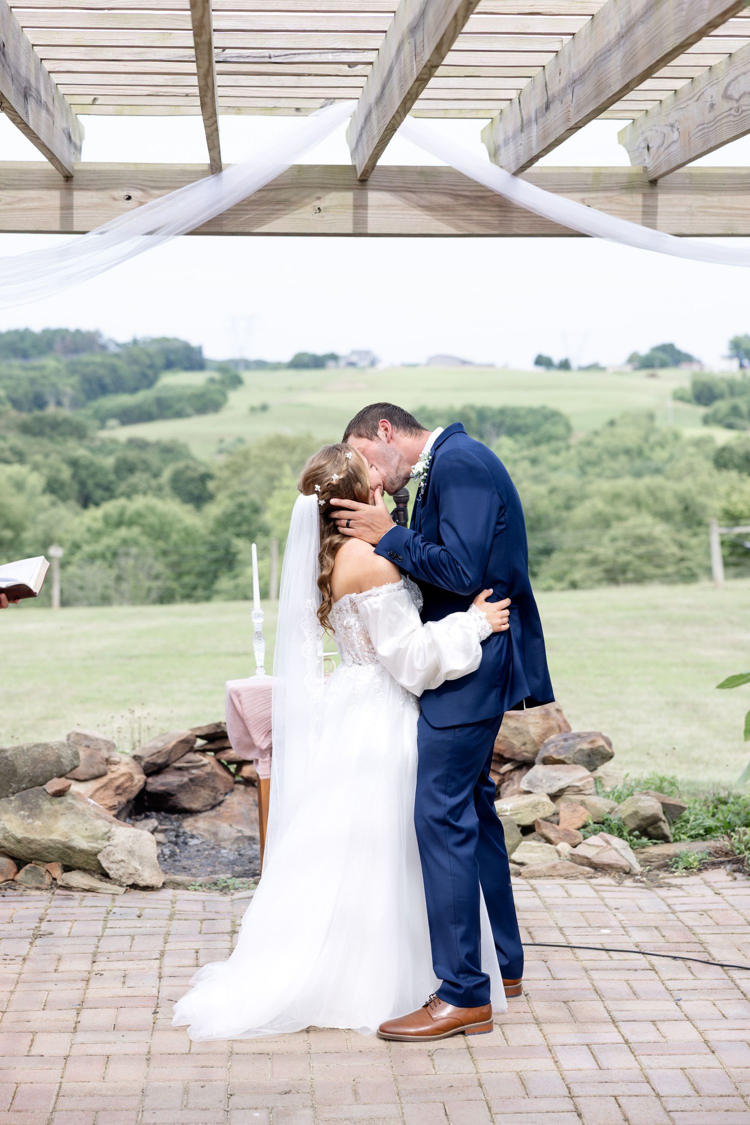Romantic summer wedding in Northeast Ohio at Heartland on Heritage by Julia and Sean Photography, husband-and-wife wedding photographers.