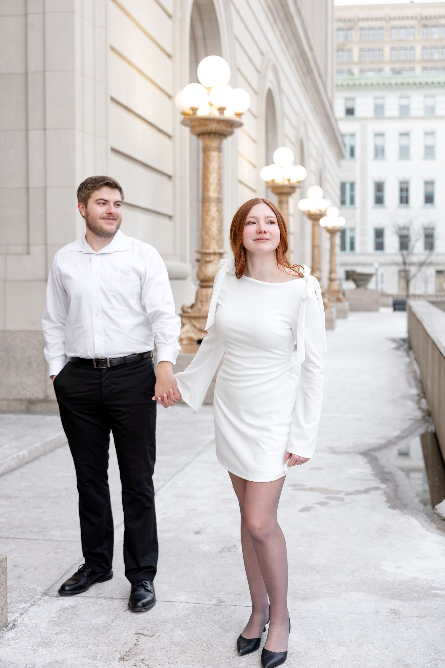 Cincinnati engagement photographer | Julia & Sean Photography | Light and airy wedding photography in Ohio, Kentucky, Tennessee & beyond.
