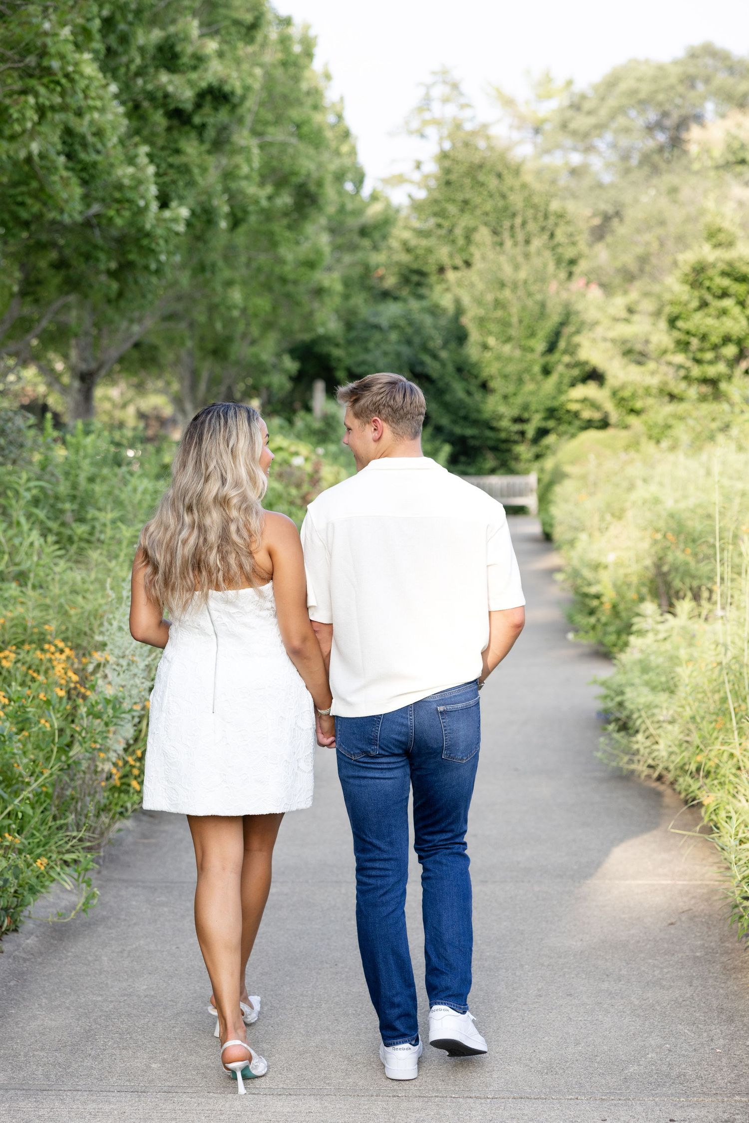Timeless engagement photos at Ault Park by a Cincinnati wedding photographer.