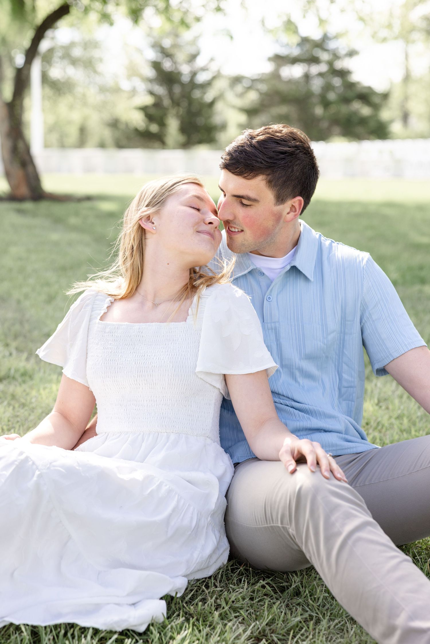 Timeless engagement session at Magnolia Estate in Miamisburg, Ohio by Julia and Sean Photography