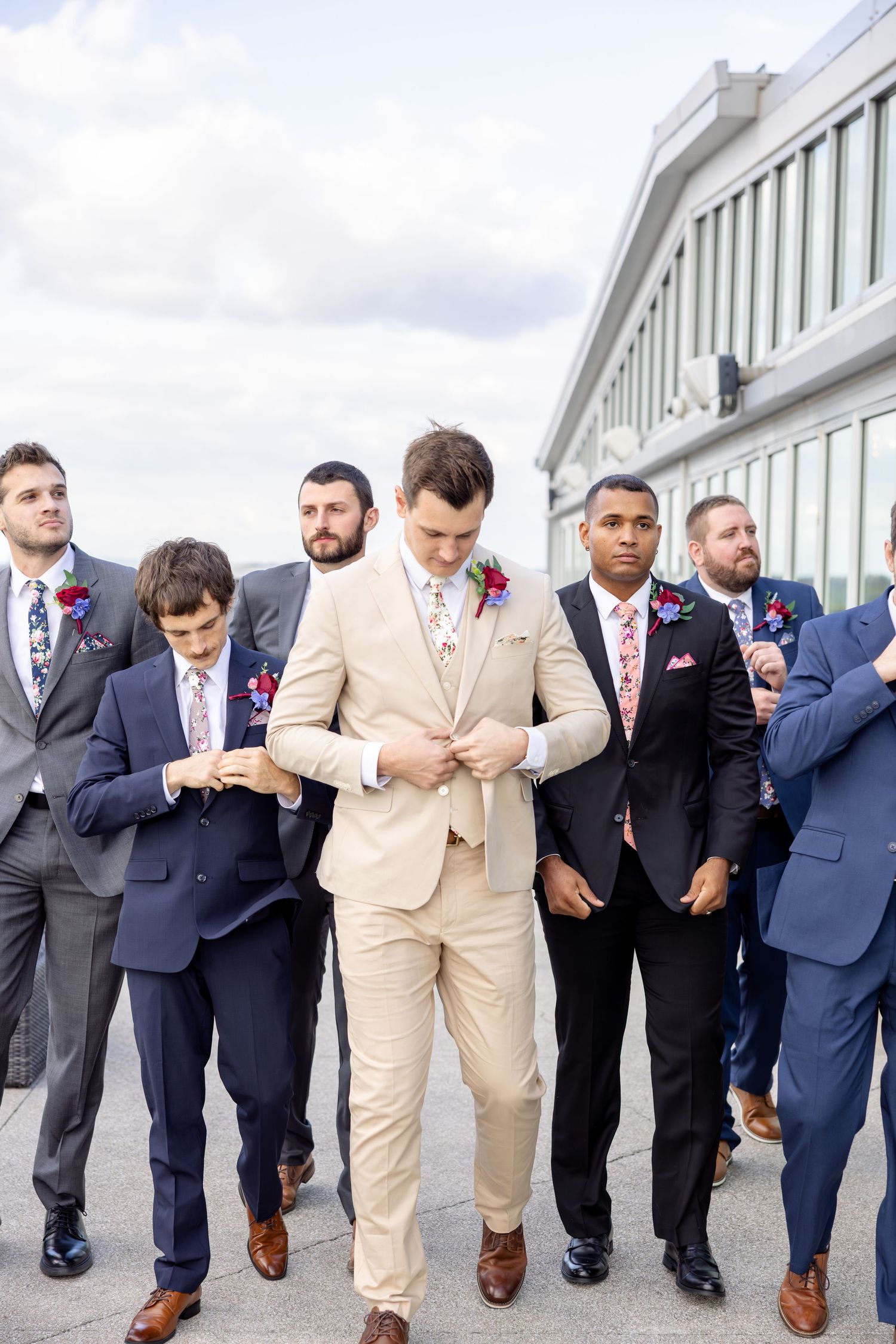 Timeless rooftop wedding at Revery in Columbus by Julia and Sean Photography, serving Dayton, Columbus & Cincinnati.