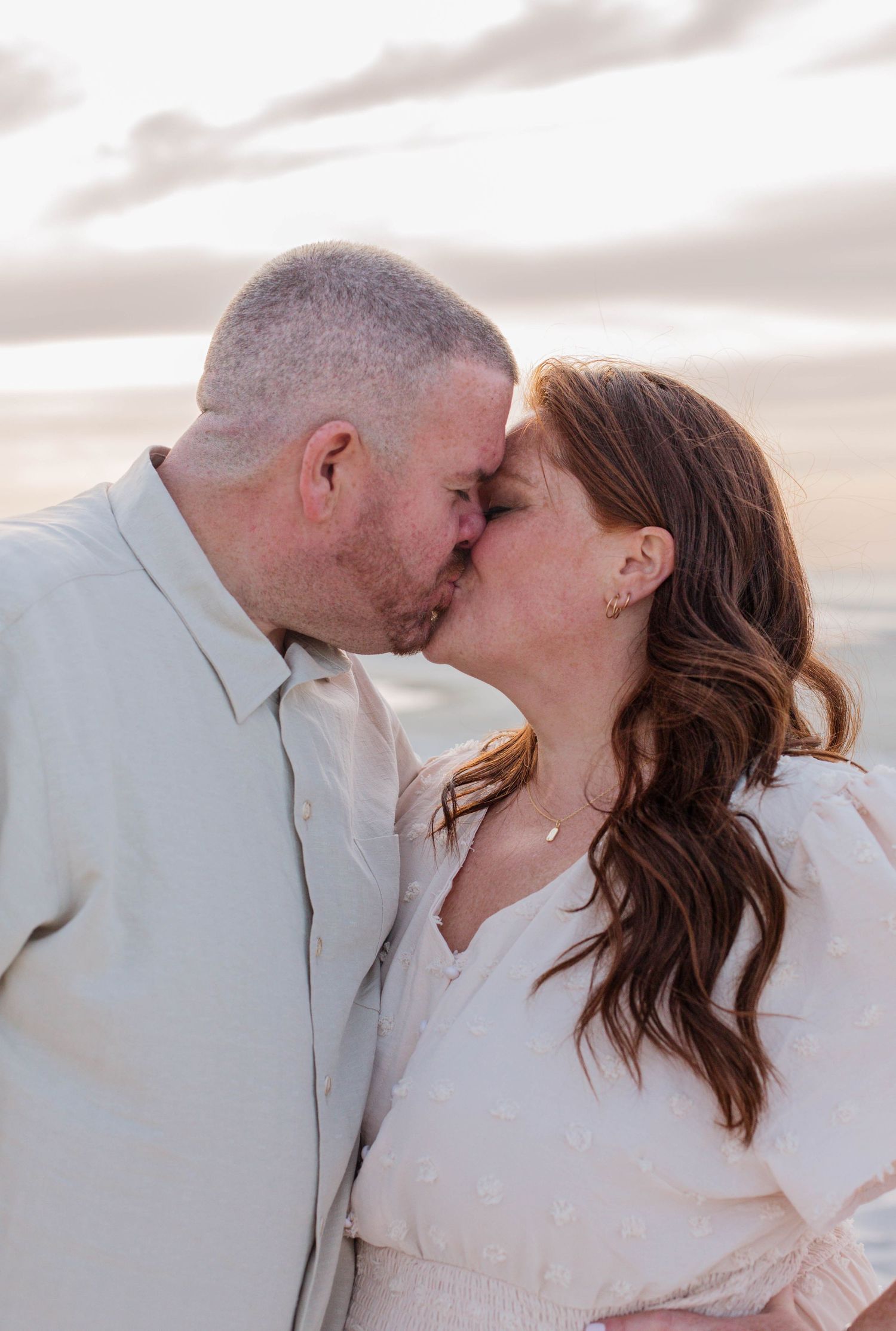 engagement couples lovers photo shoot outdoors beach south shore