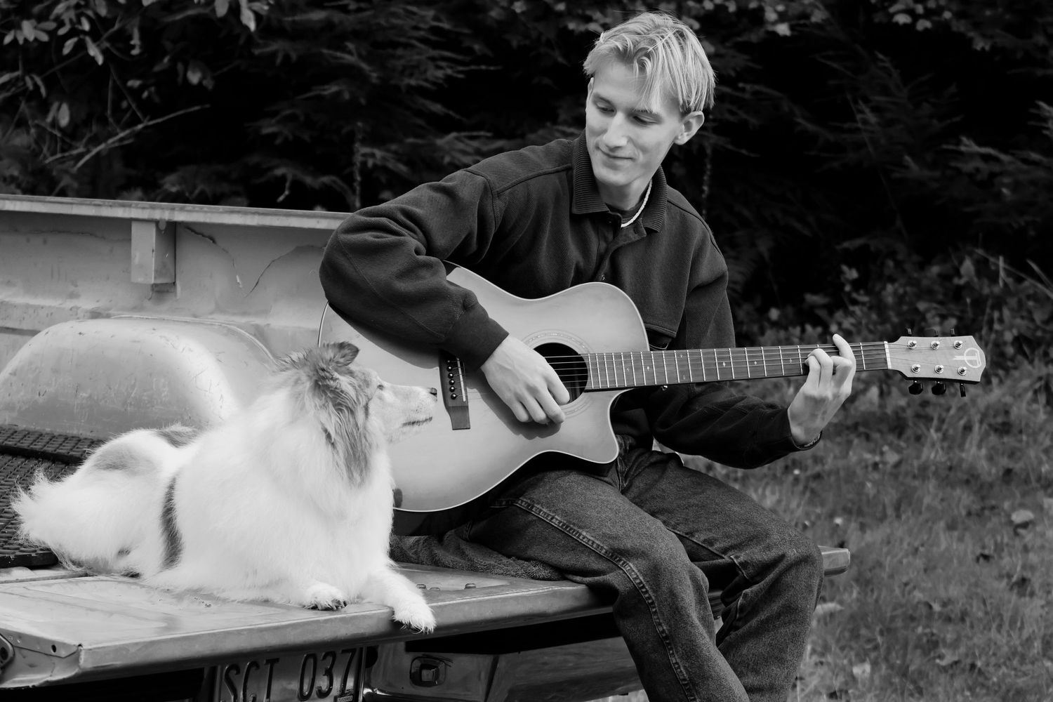 Declan serenading