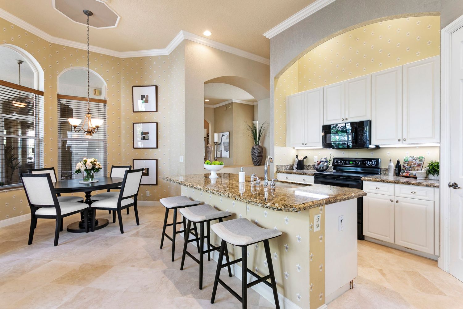 Professional real estate photography in Palm Beach, Florida by Brodiganphotography.com