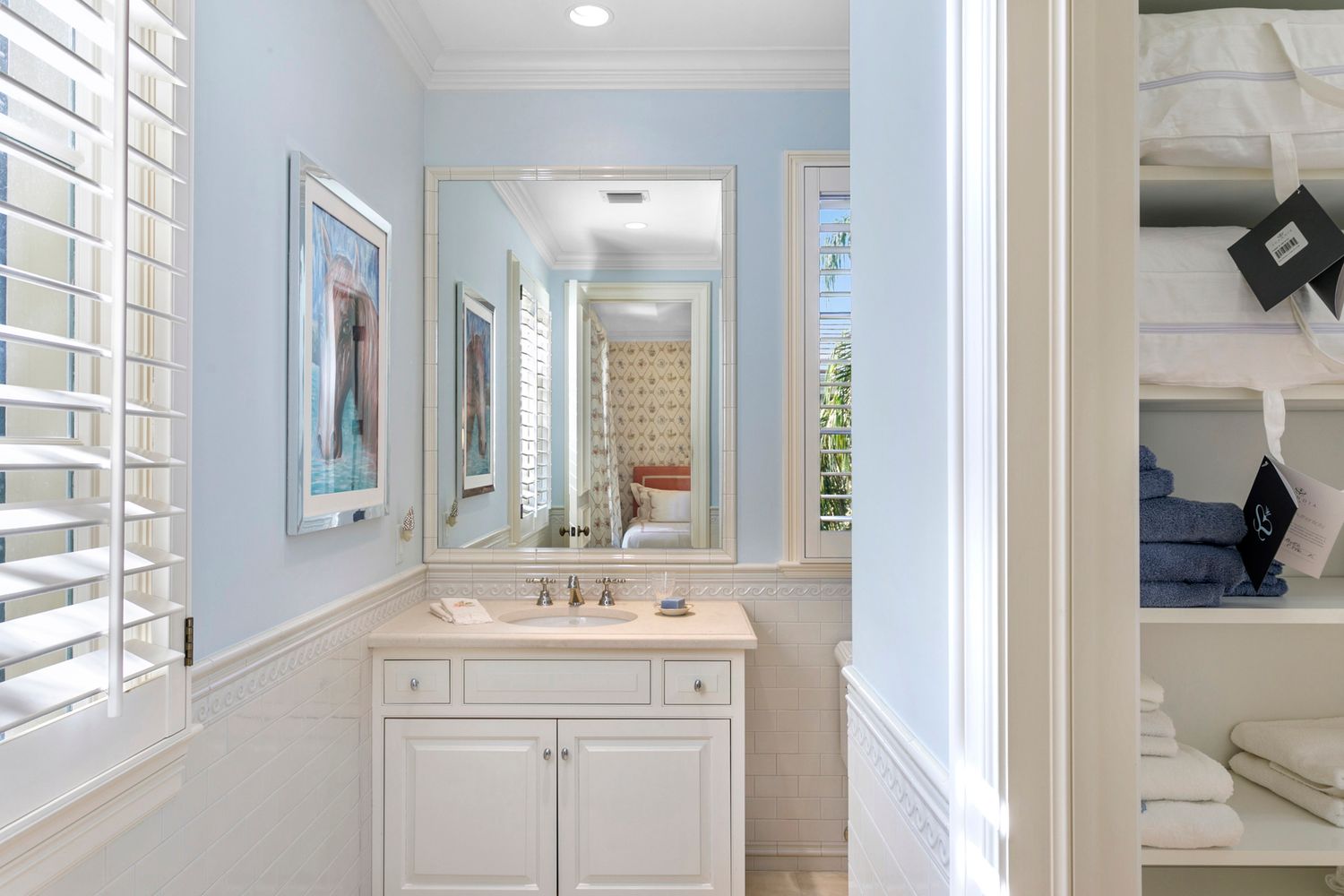natural light. Professional real estate photography in Palm Beach, Florida by Brodiganphotography.com