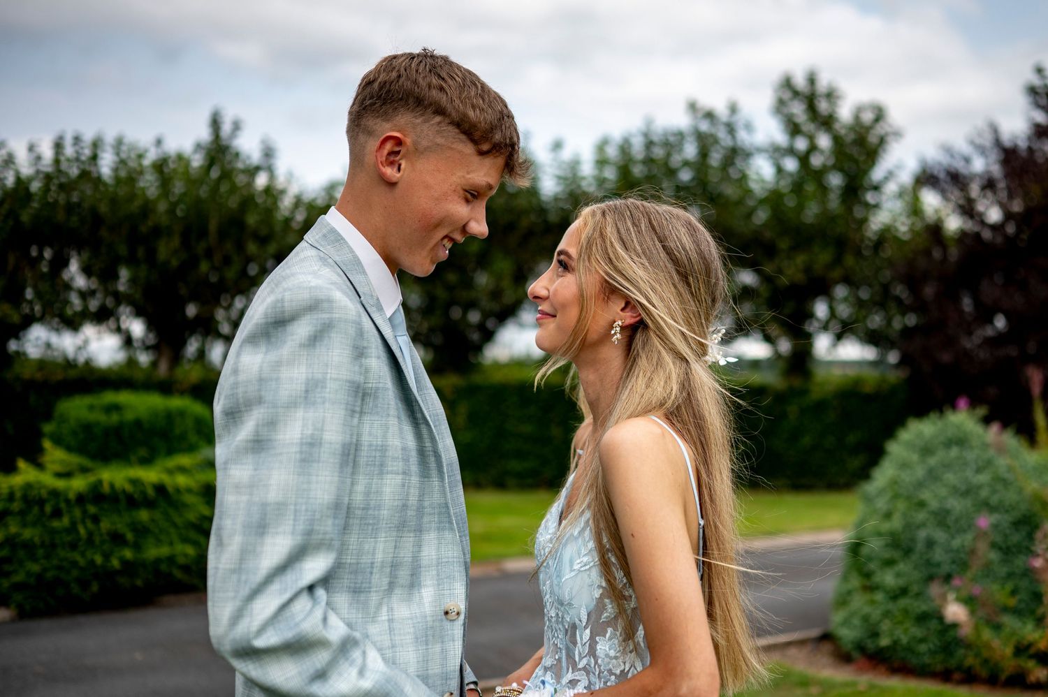 family photographer waterford debs ball teenagers love