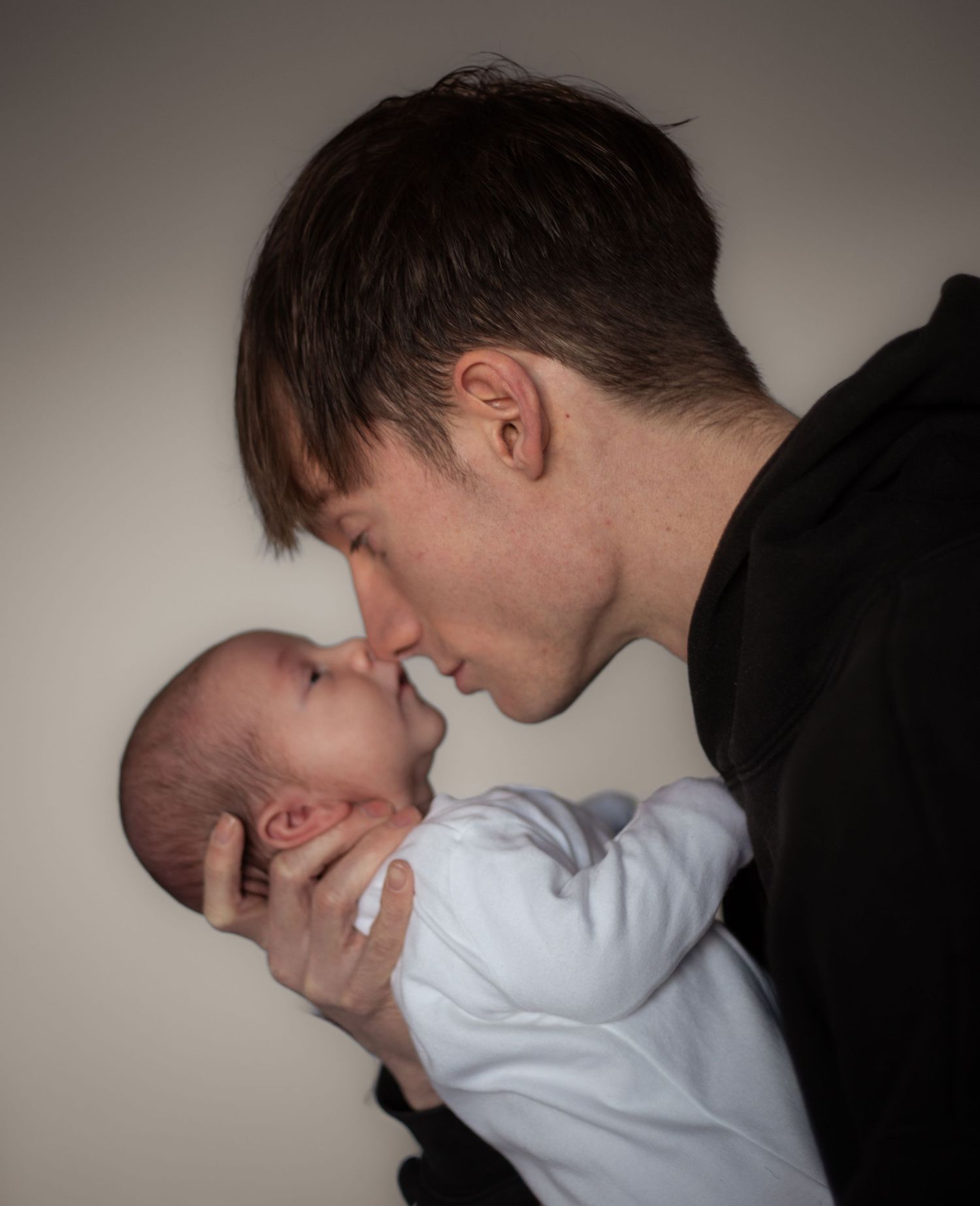 Family and newborn sessions by.larn