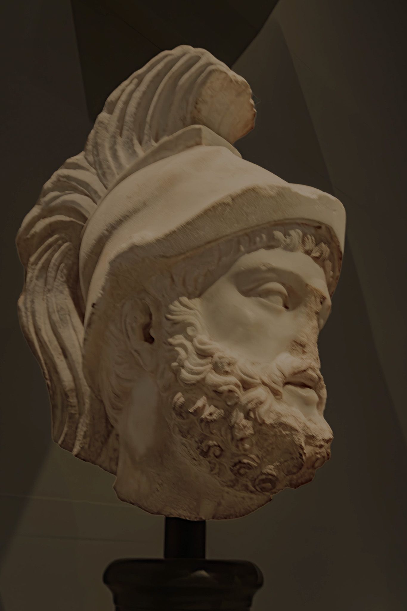 Photograph of a Hercules statue