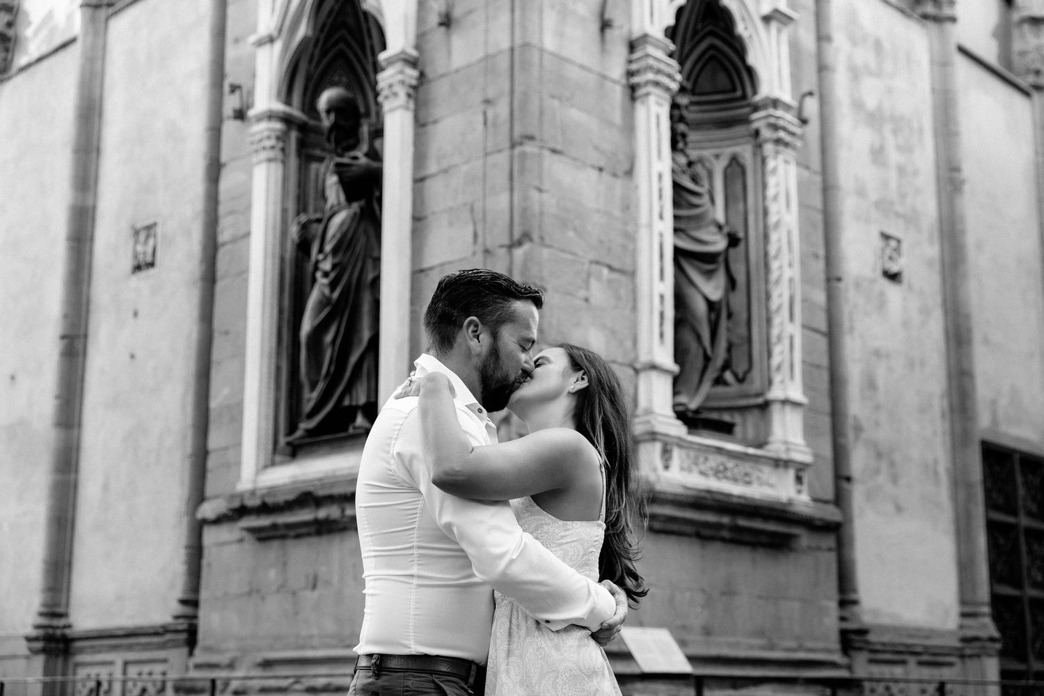 Tuscany engagement photographer in Florence