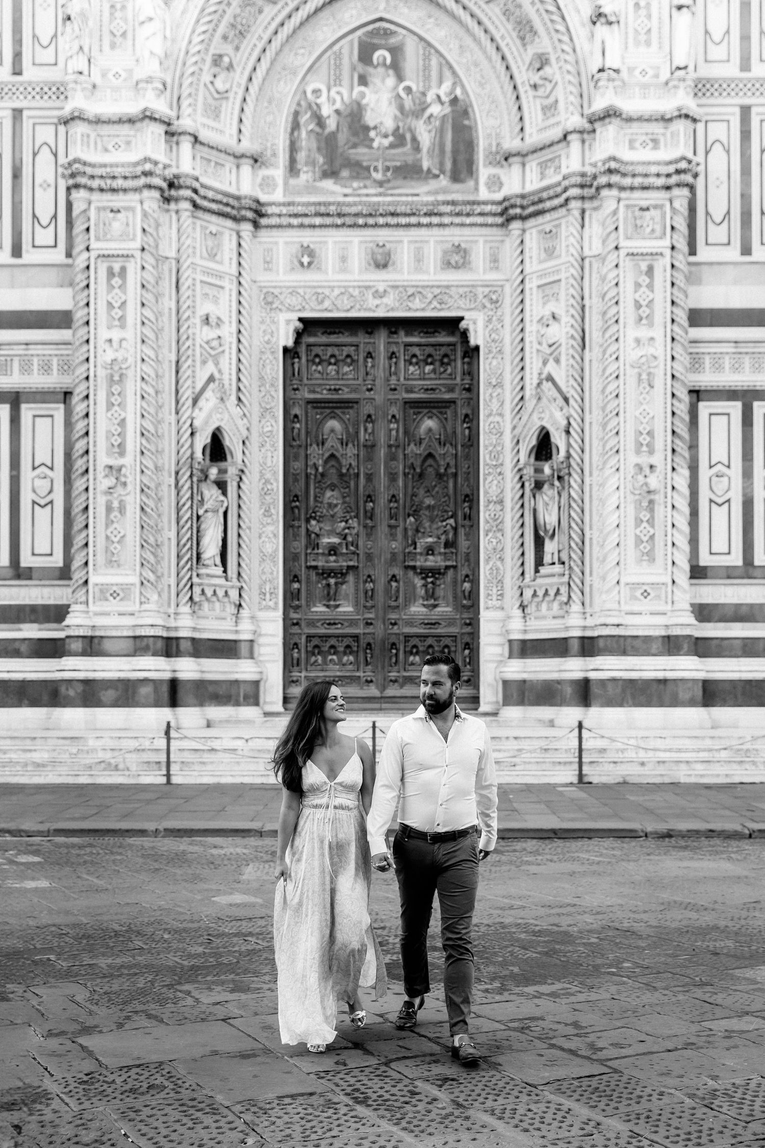 Tuscany engagement photographer in Florence