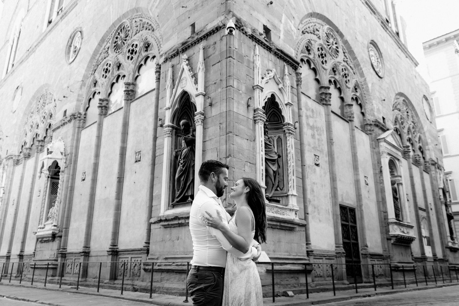 Tuscany engagement photographer in Florence