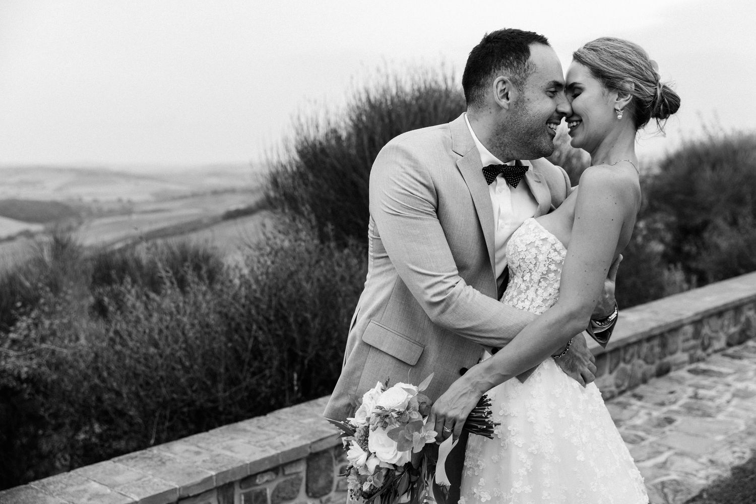 Tuscany wedding photographer in Montalcino at Capanna Suits Hotel