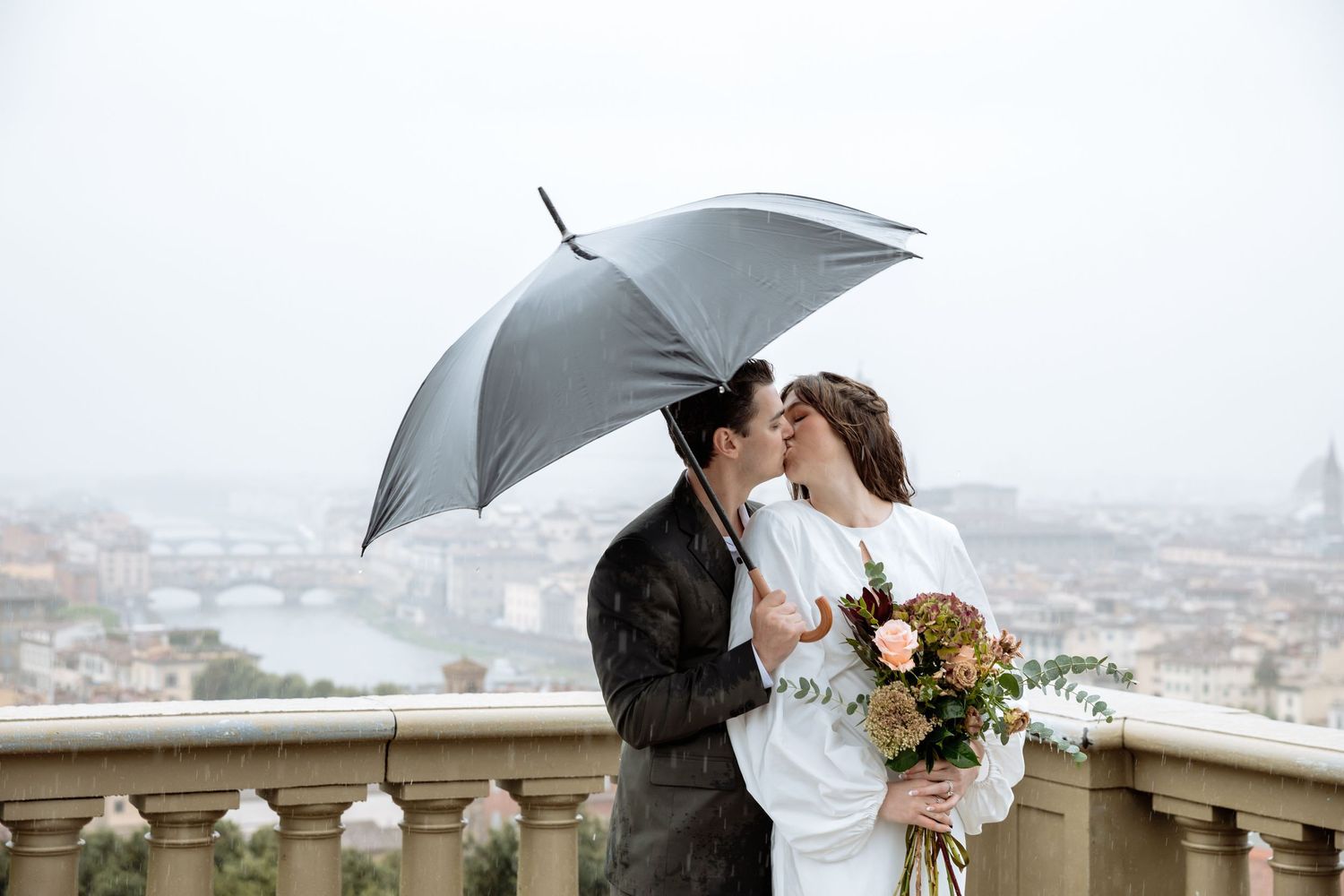 Tuscany elopement photographer in Florence