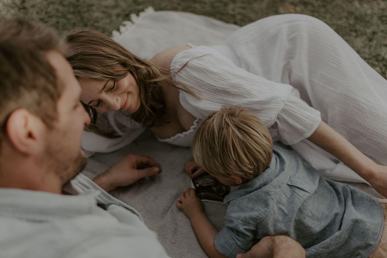 Pregnancy photography in Cape Town natural settings